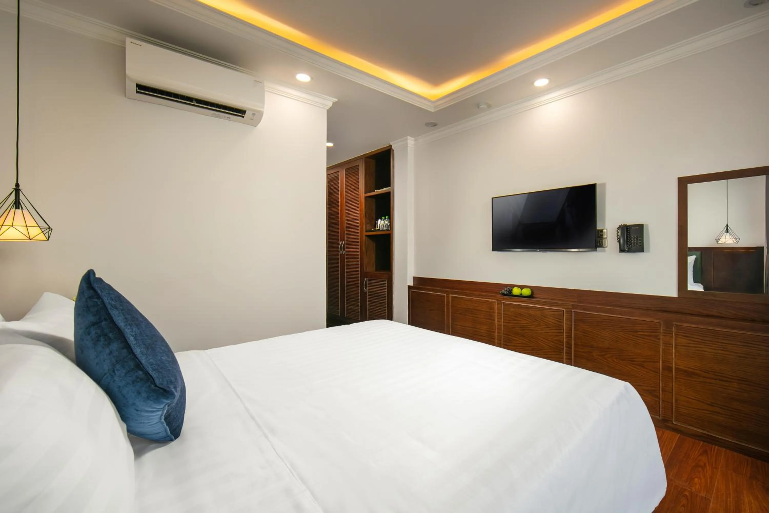 Bed in Hanoi Vacanza Premier Hotel