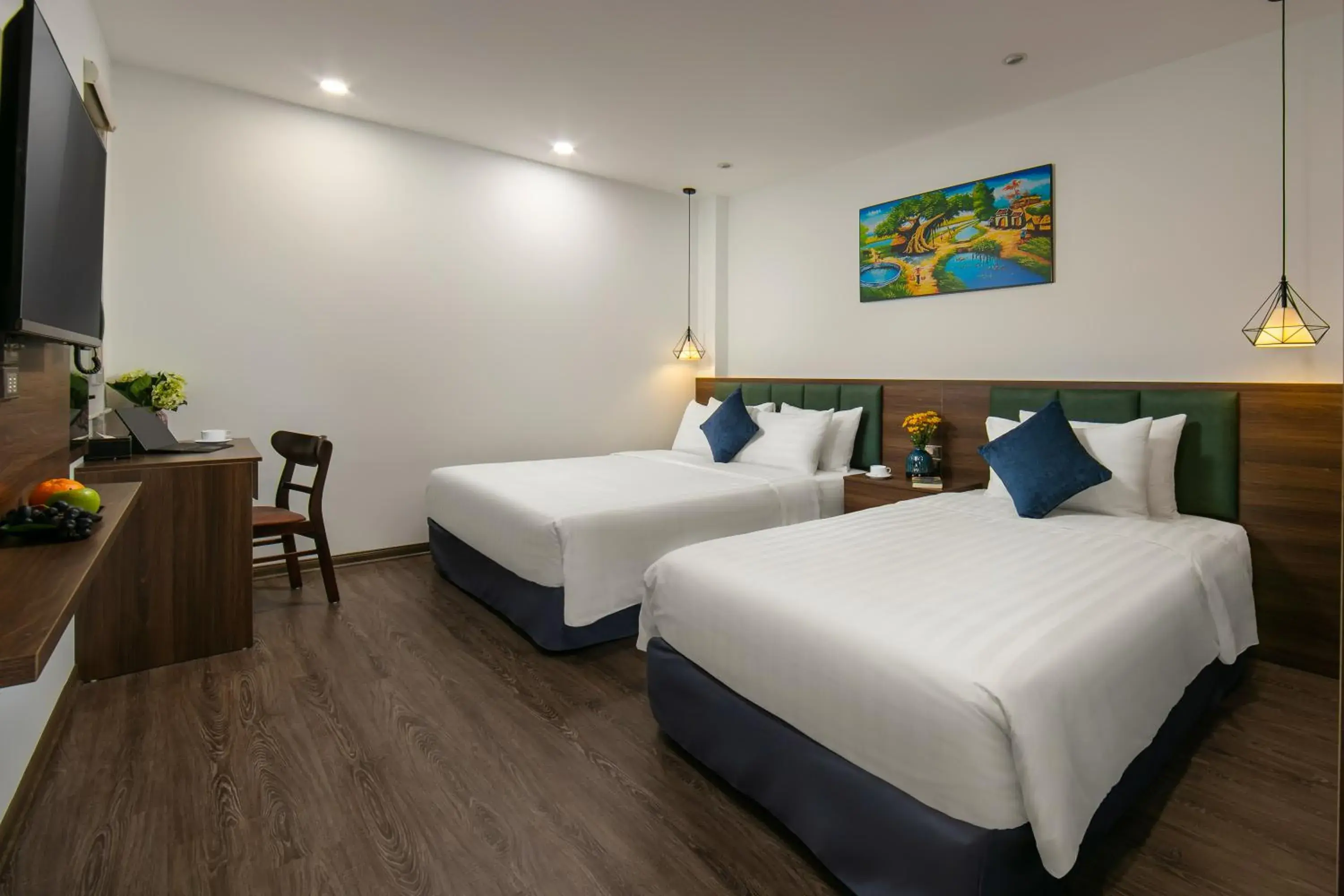 Deluxe Family Room in Hanoi Vacanza Premier Hotel Deluxe Family Room in Hanoi Vacanza Premier Hotel