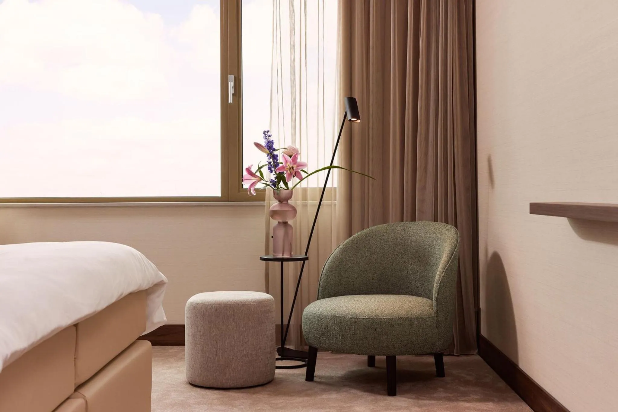 Living room in Van der Valk Hotel Delft A4