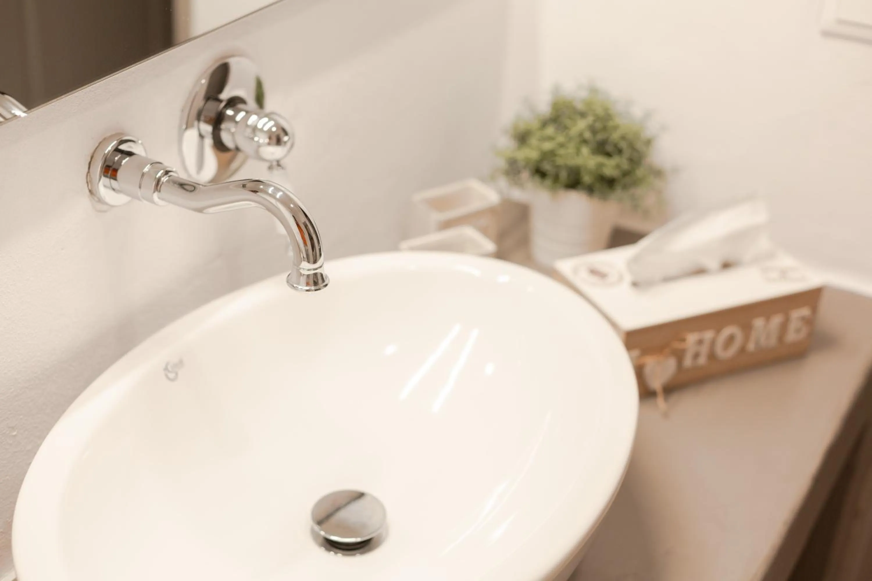 Bathroom in Cydonia Caves