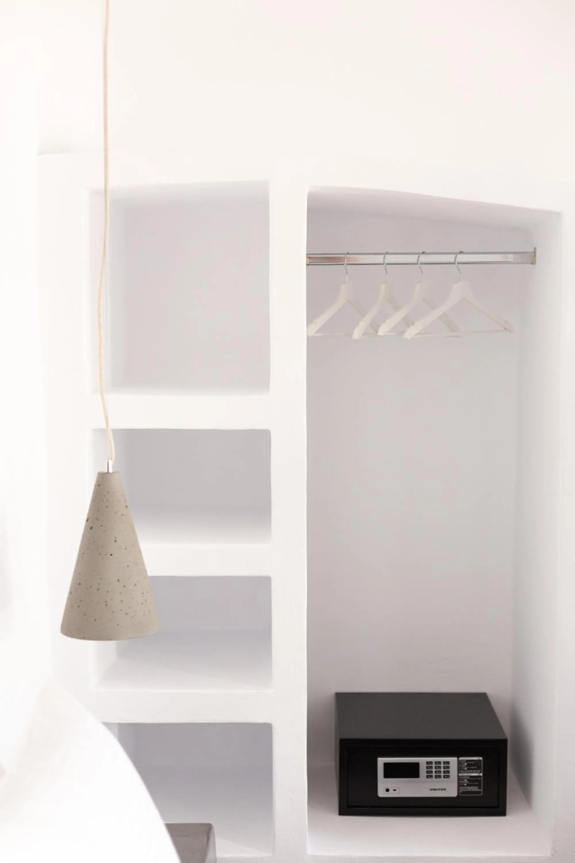 safe in Cydonia Caves