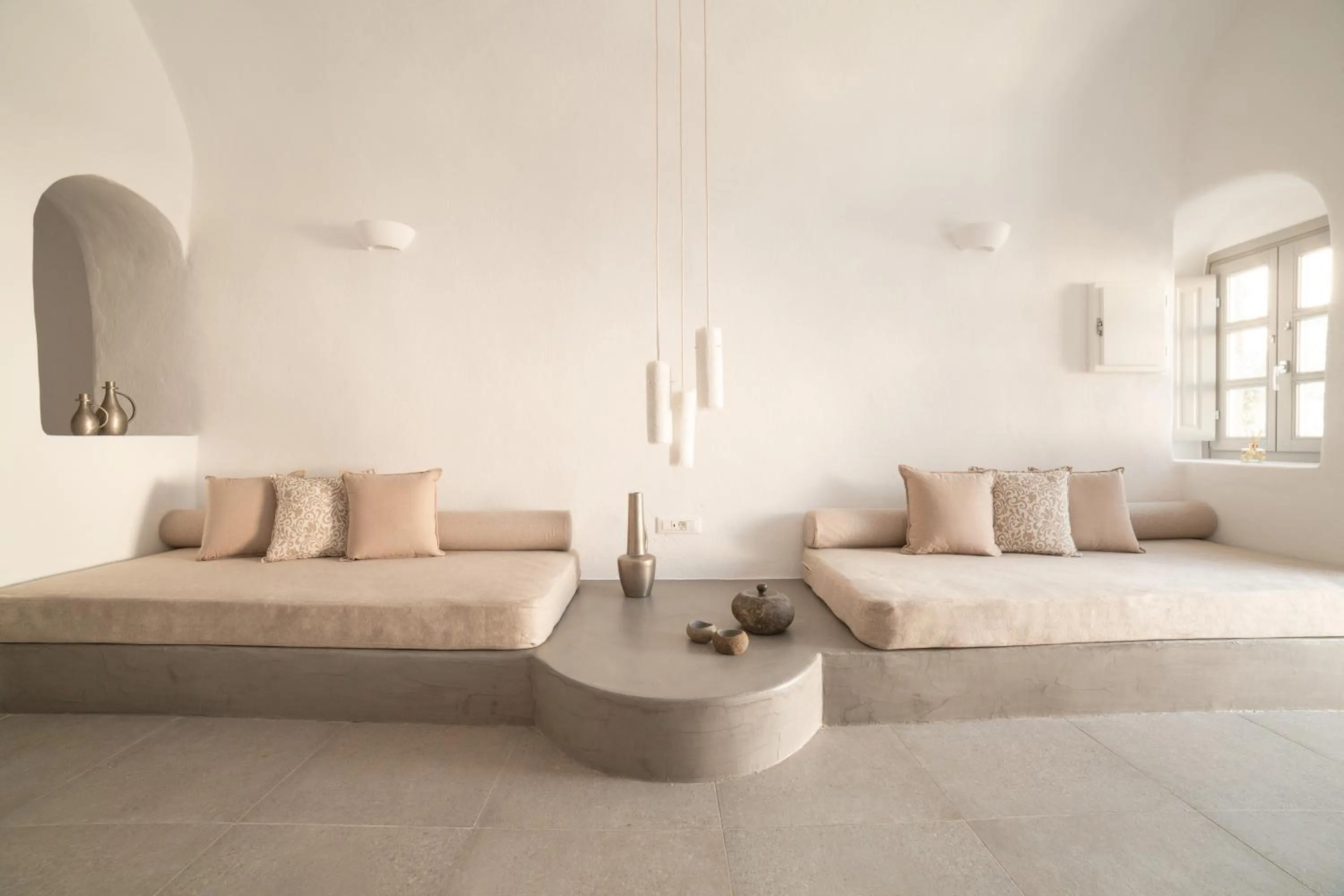 Living room in Cydonia Caves