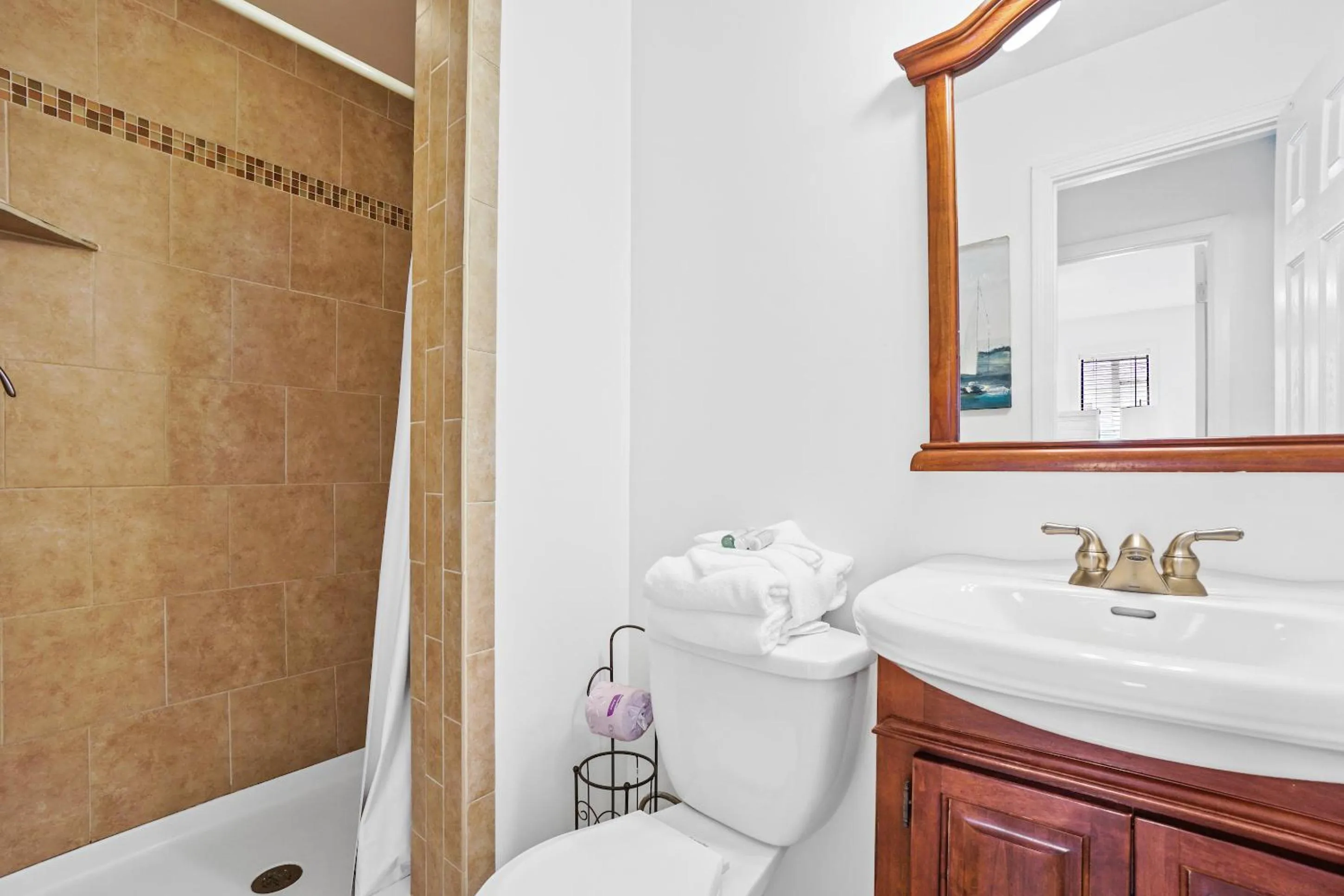 Shower in Destin Beach House - Happy Harbor House by Panhandle Getaways