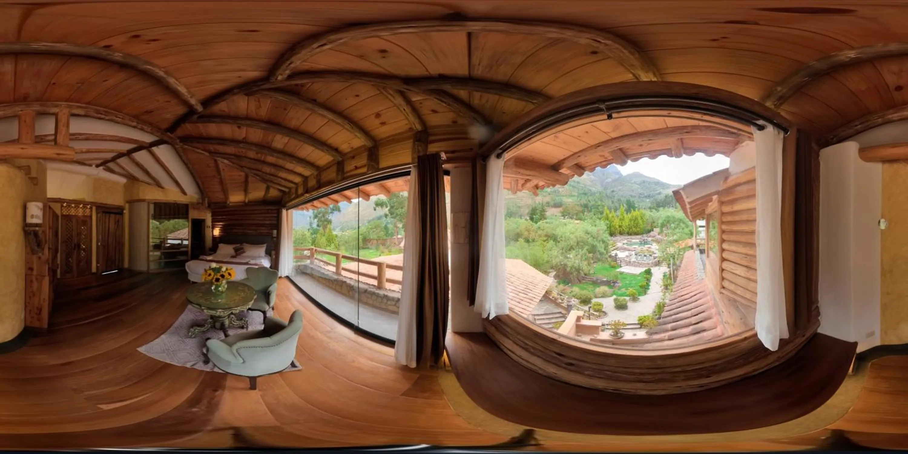 Photo of the whole room in CASA RAIZ Handmade House Luxury Stay