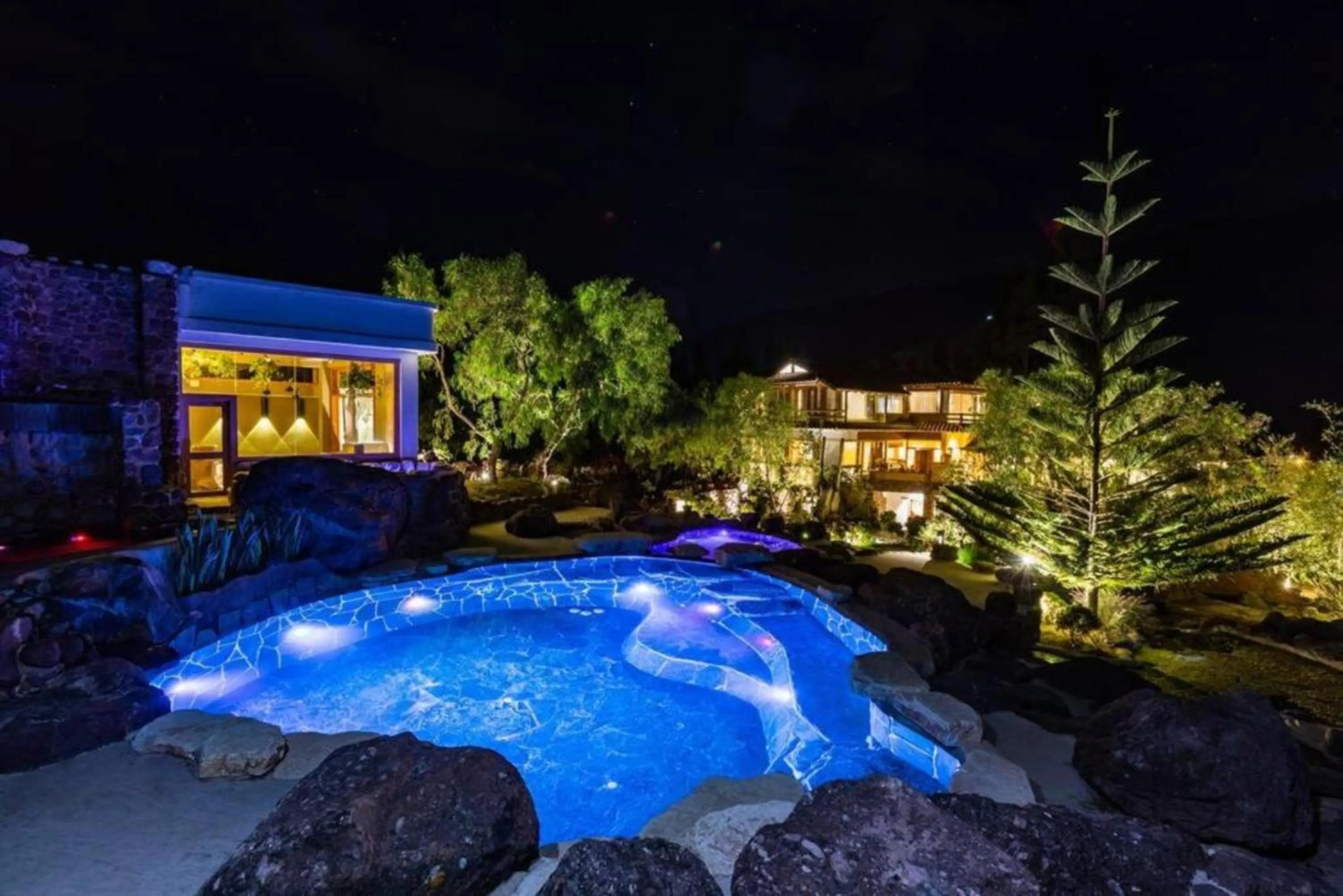 Swimming pool in CASA RAIZ Handmade House Luxury Stay