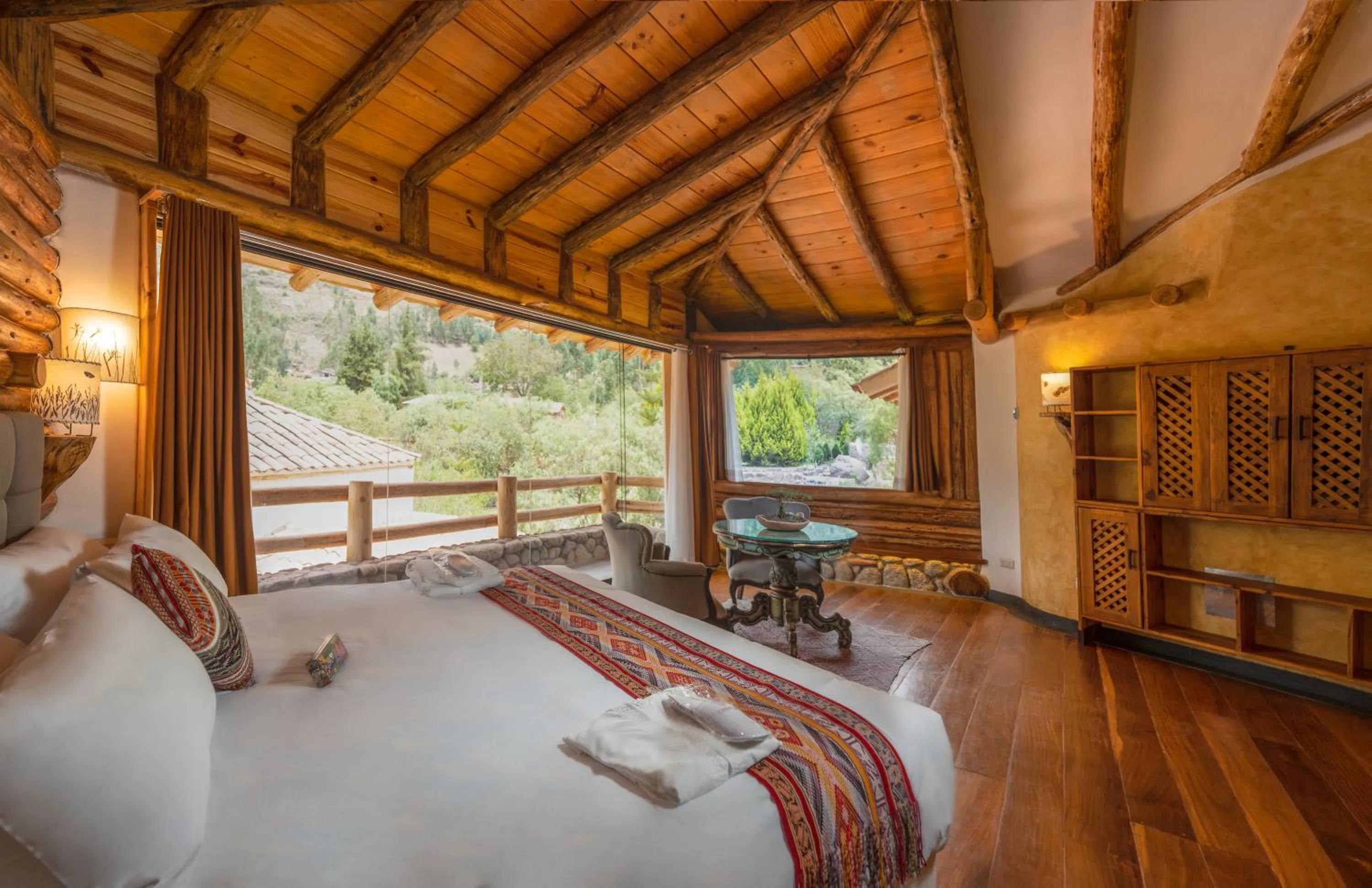 Photo of the whole room in CASA RAIZ Handmade House Luxury Stay