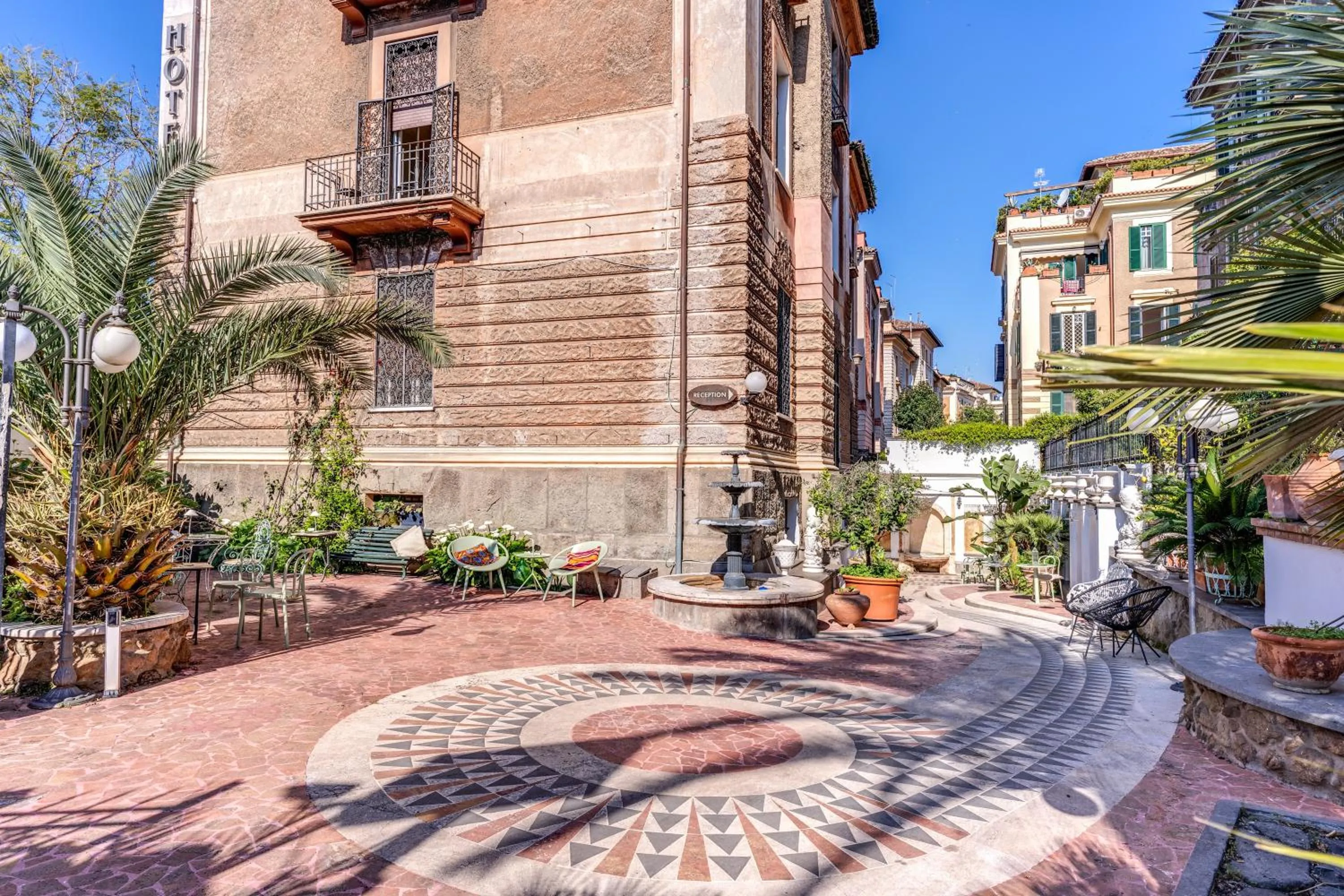 Garden in Hotel Emona Aquaeductus