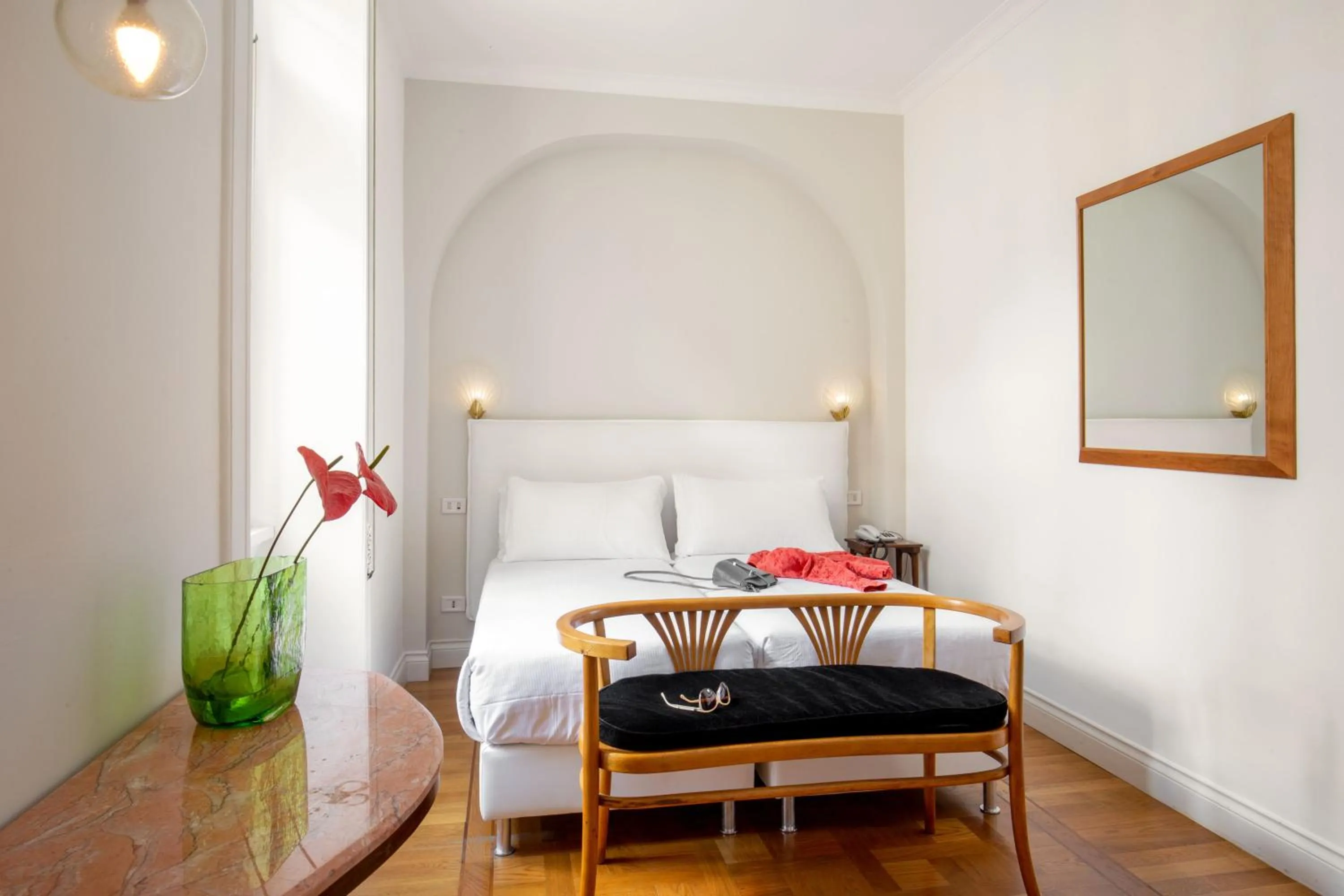 Photo of the whole room, Bed in Hotel Emona Aquaeductus