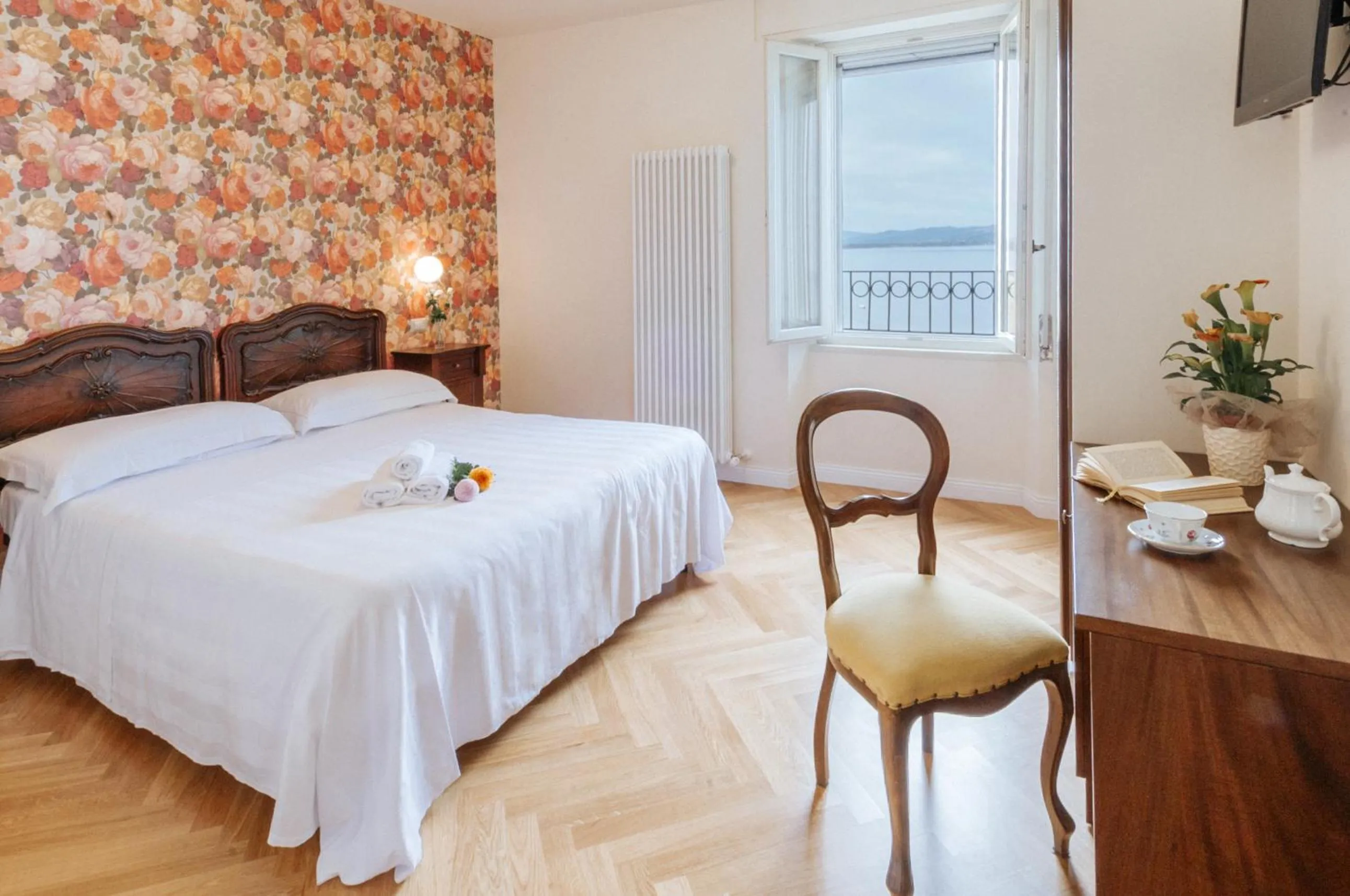 Bed in Hotel Aganoor