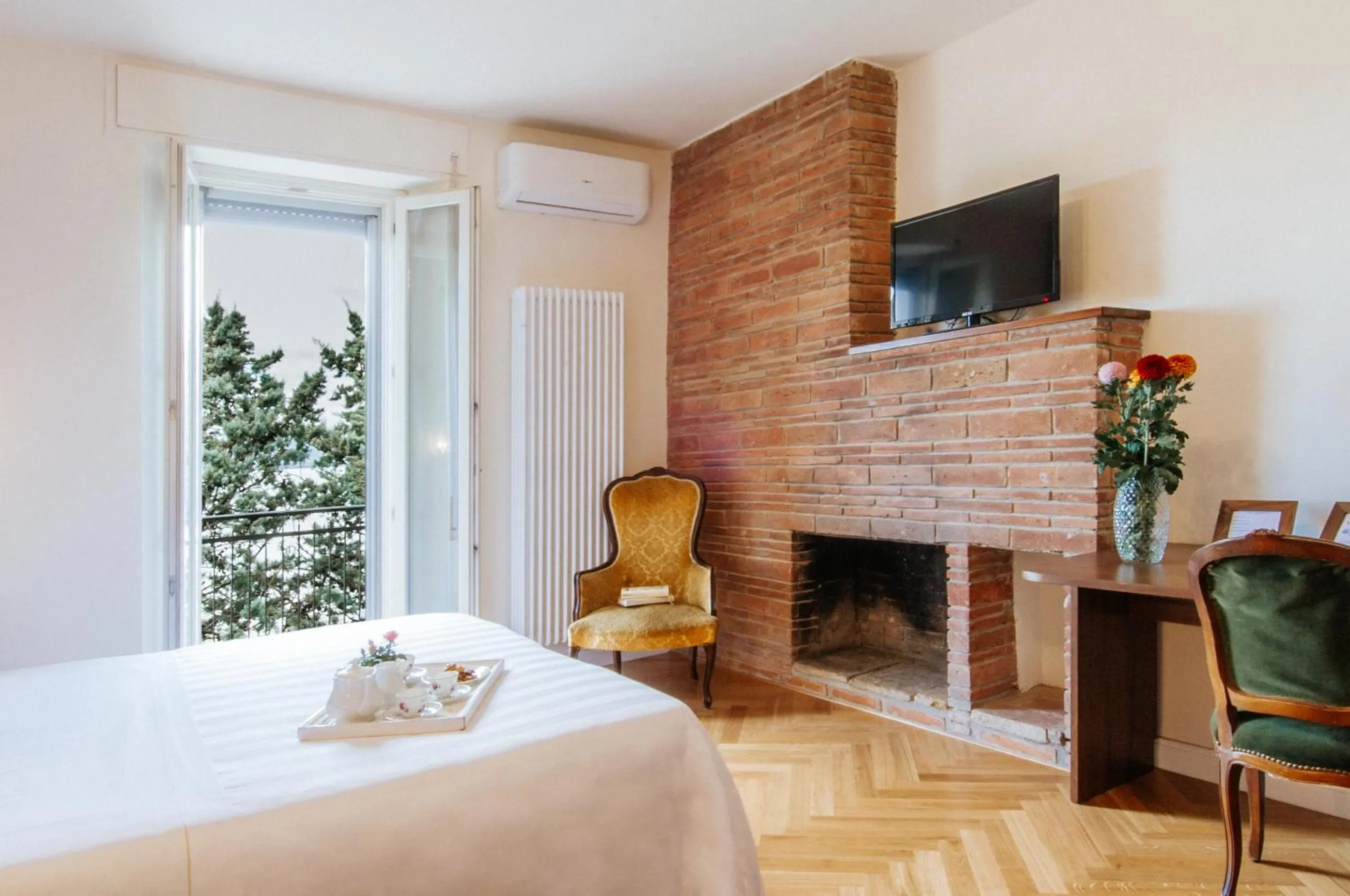 Bedroom, Bed in Hotel Aganoor