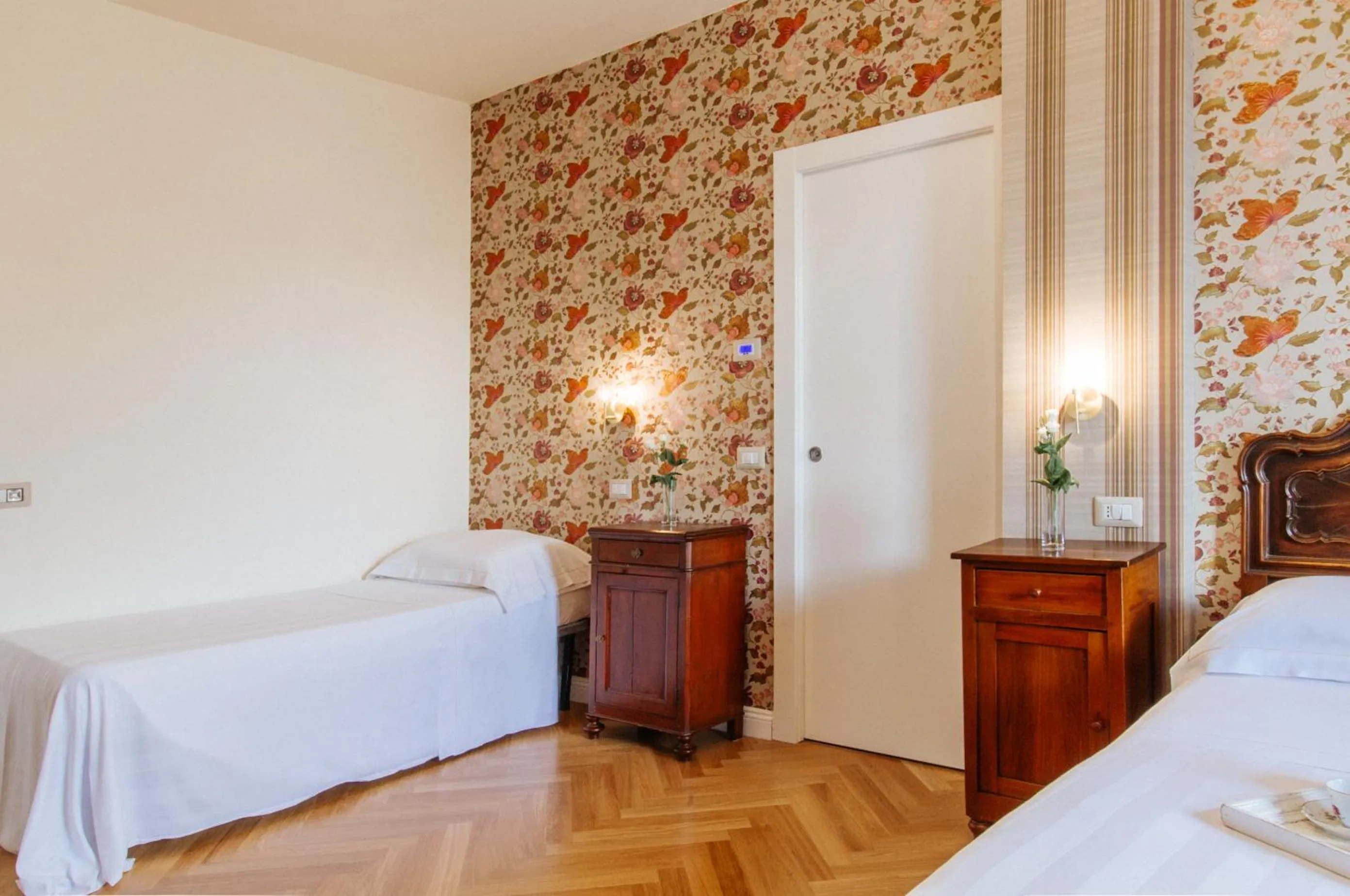 Bedroom, Bed in Hotel Aganoor