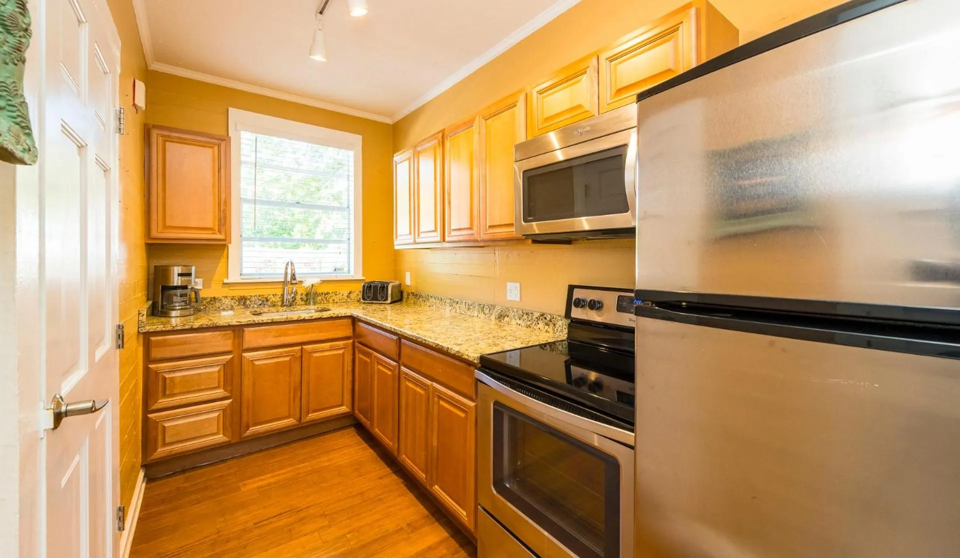 Coffee/tea facilities in Rose Lane Villas