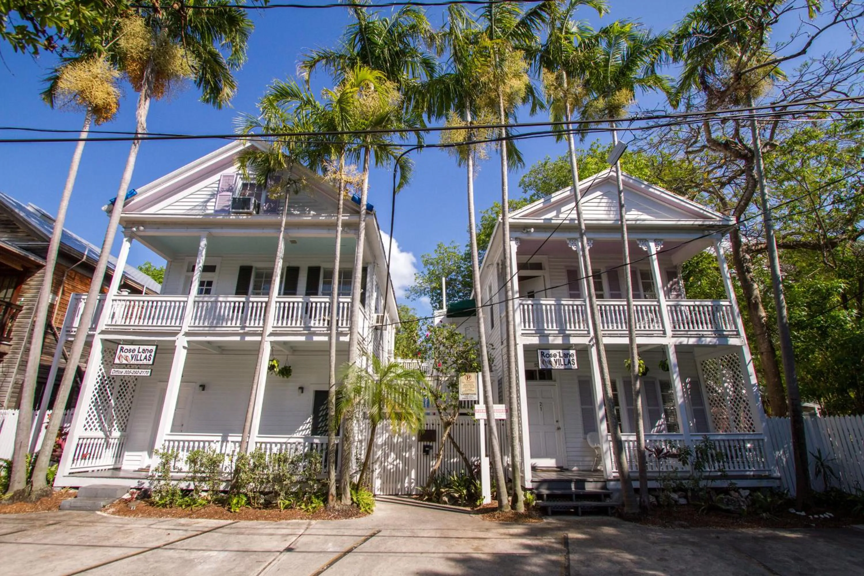 Facade/entrance in Rose Lane Villas