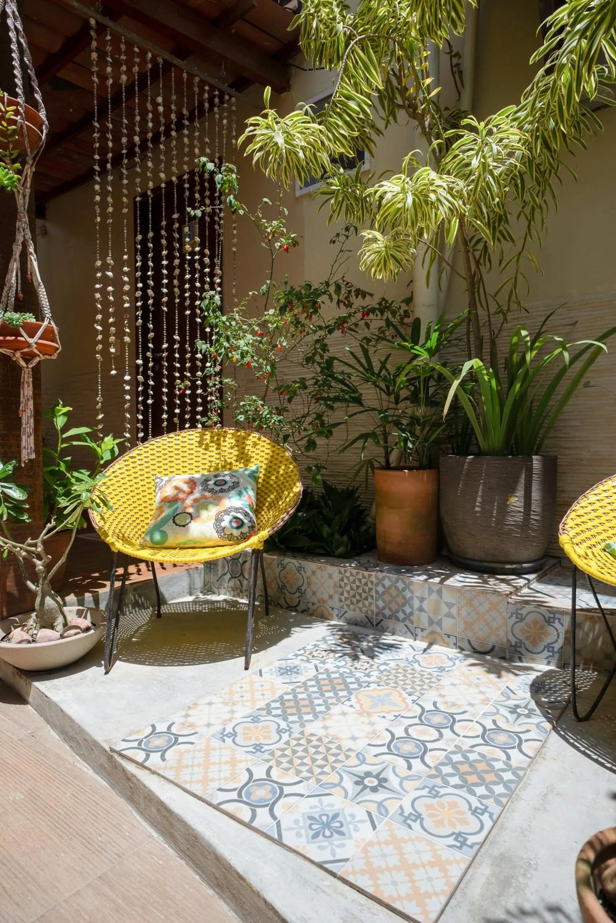 Patio in Pousada Som dos Pássaros