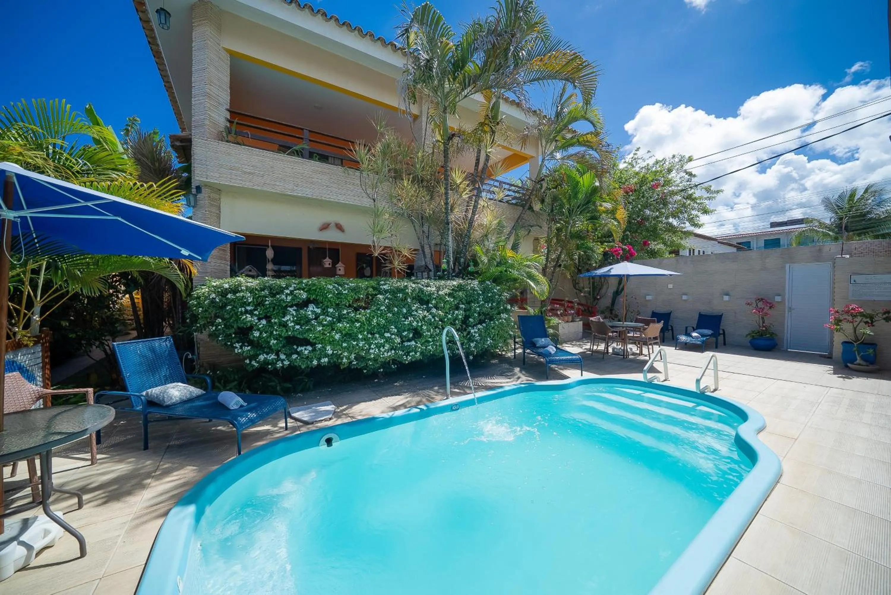 Property building in Pousada Som dos Pássaros