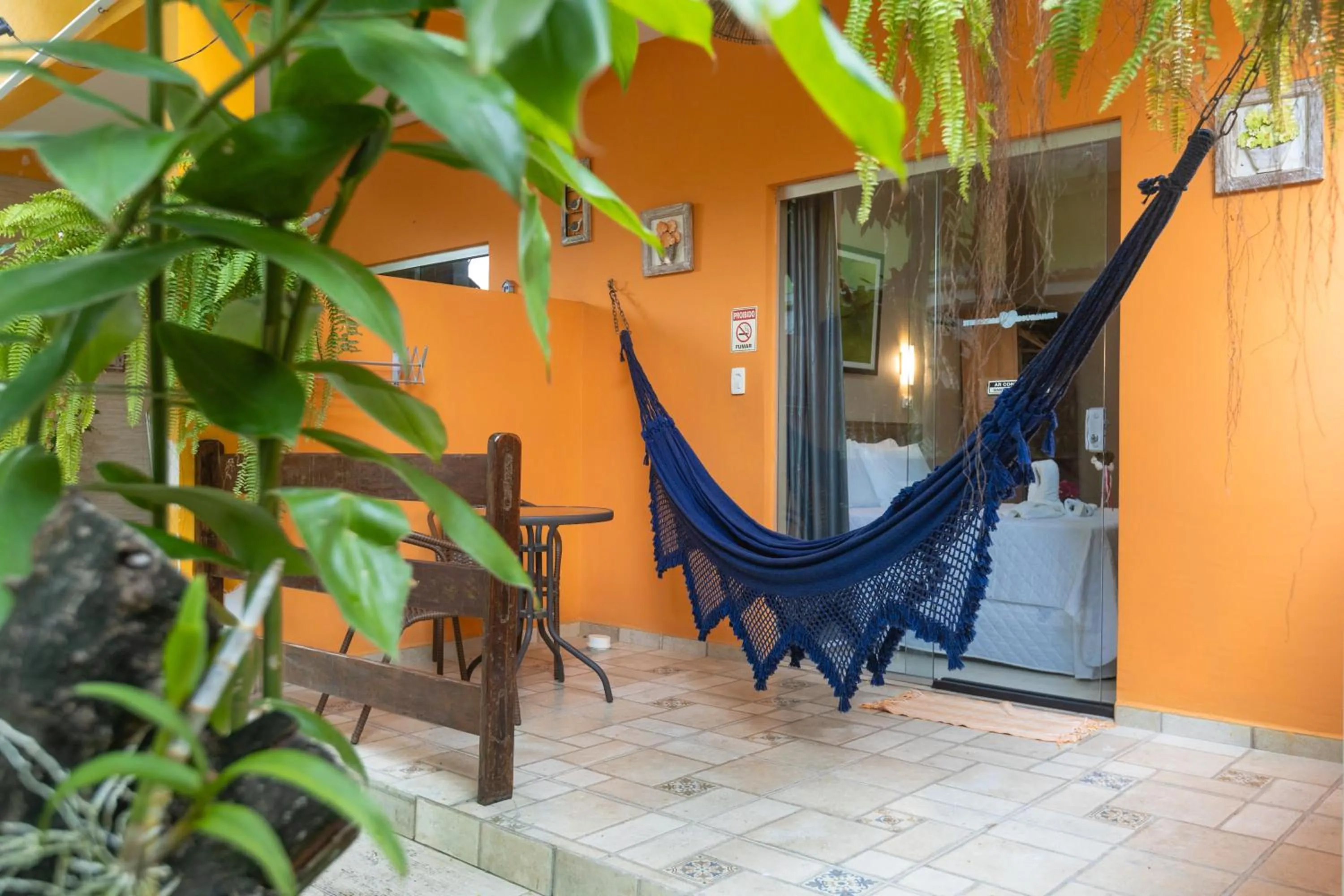 Patio in Pousada Som dos Pássaros