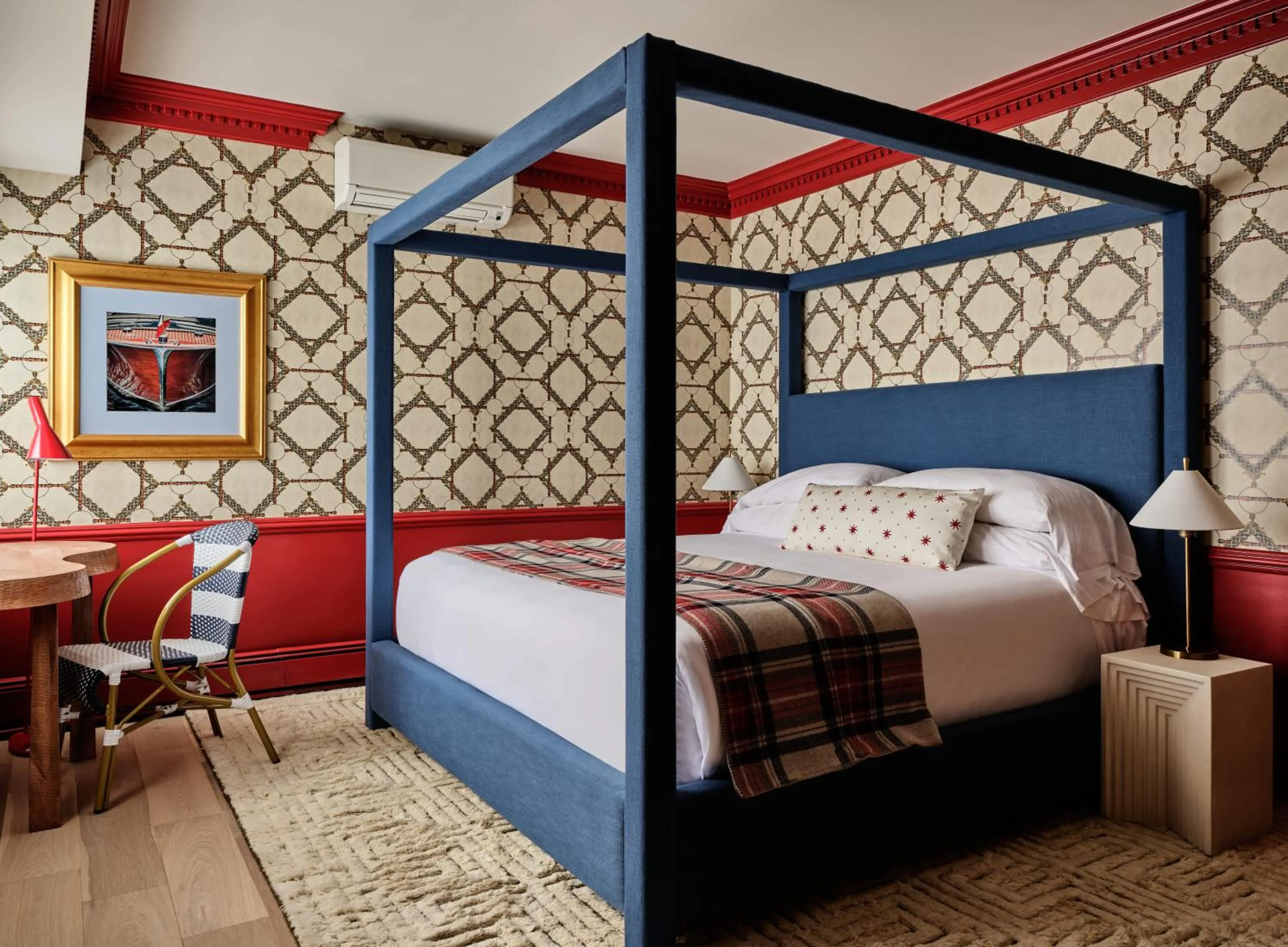 Bedroom, Bed in The Hotel Portsmouth - Downtown