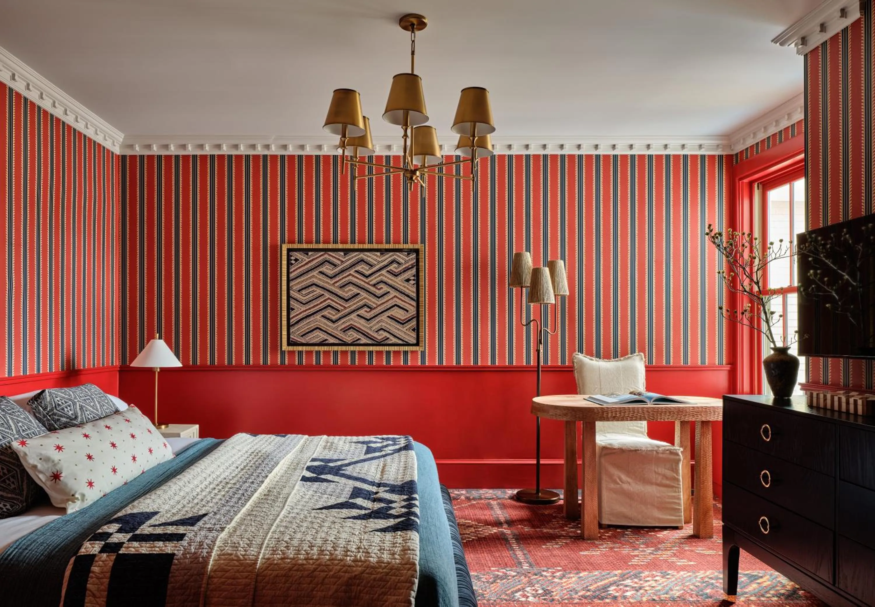 Bedroom, Bed in The Hotel Portsmouth - Downtown