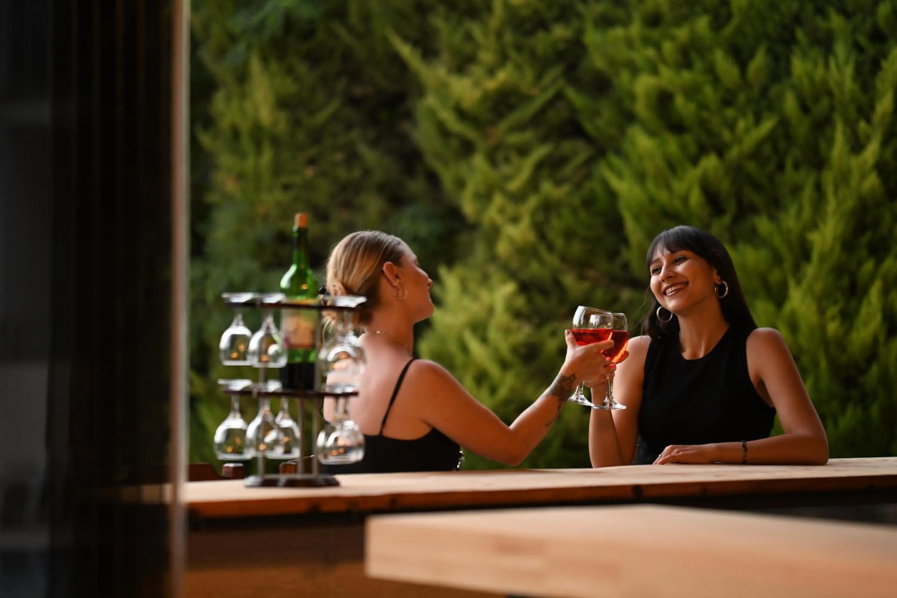 Restaurant/places to eat in Qualia Park Hotel