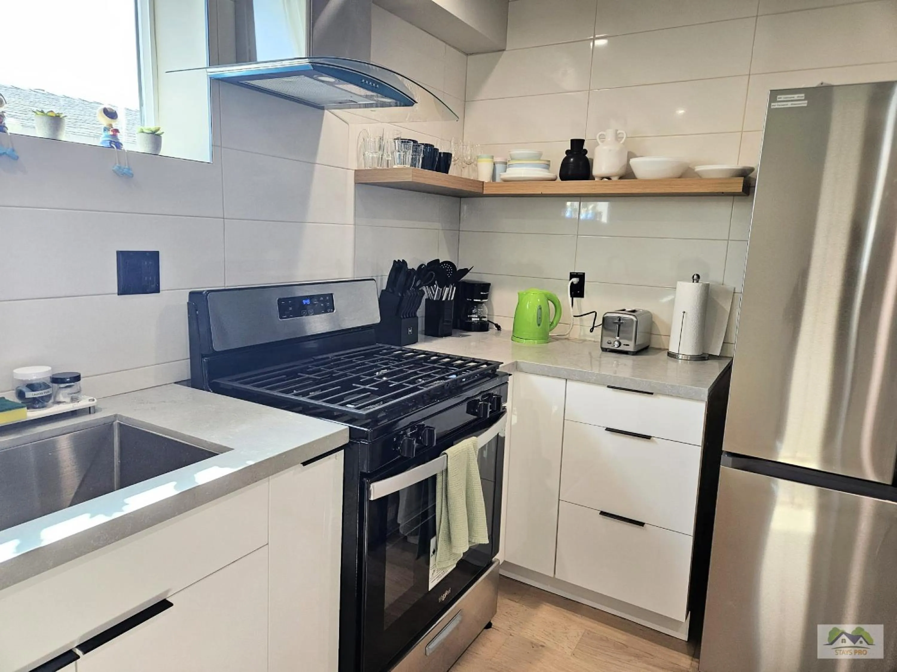 Coffee/tea facilities in StaysPro - Cityscape Luxury Rental Homes in the Heart of Los Angeles