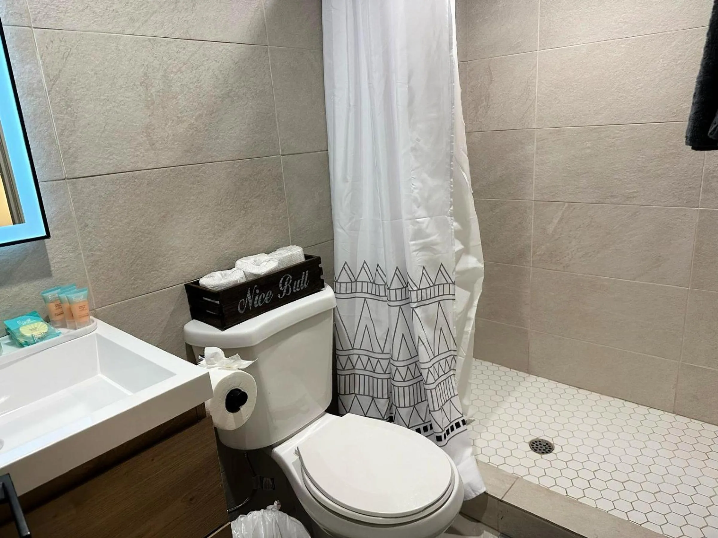 Bathroom in StaysPro - Cityscape Luxury Rental Homes in the Heart of Los Angeles