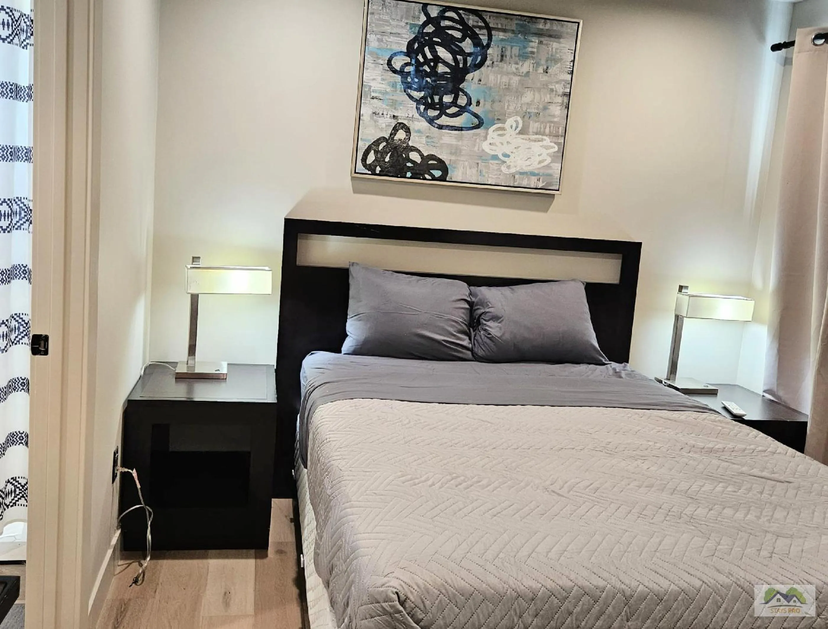 Bed in StaysPro - Cityscape Luxury Rental Homes in the Heart of Los Angeles