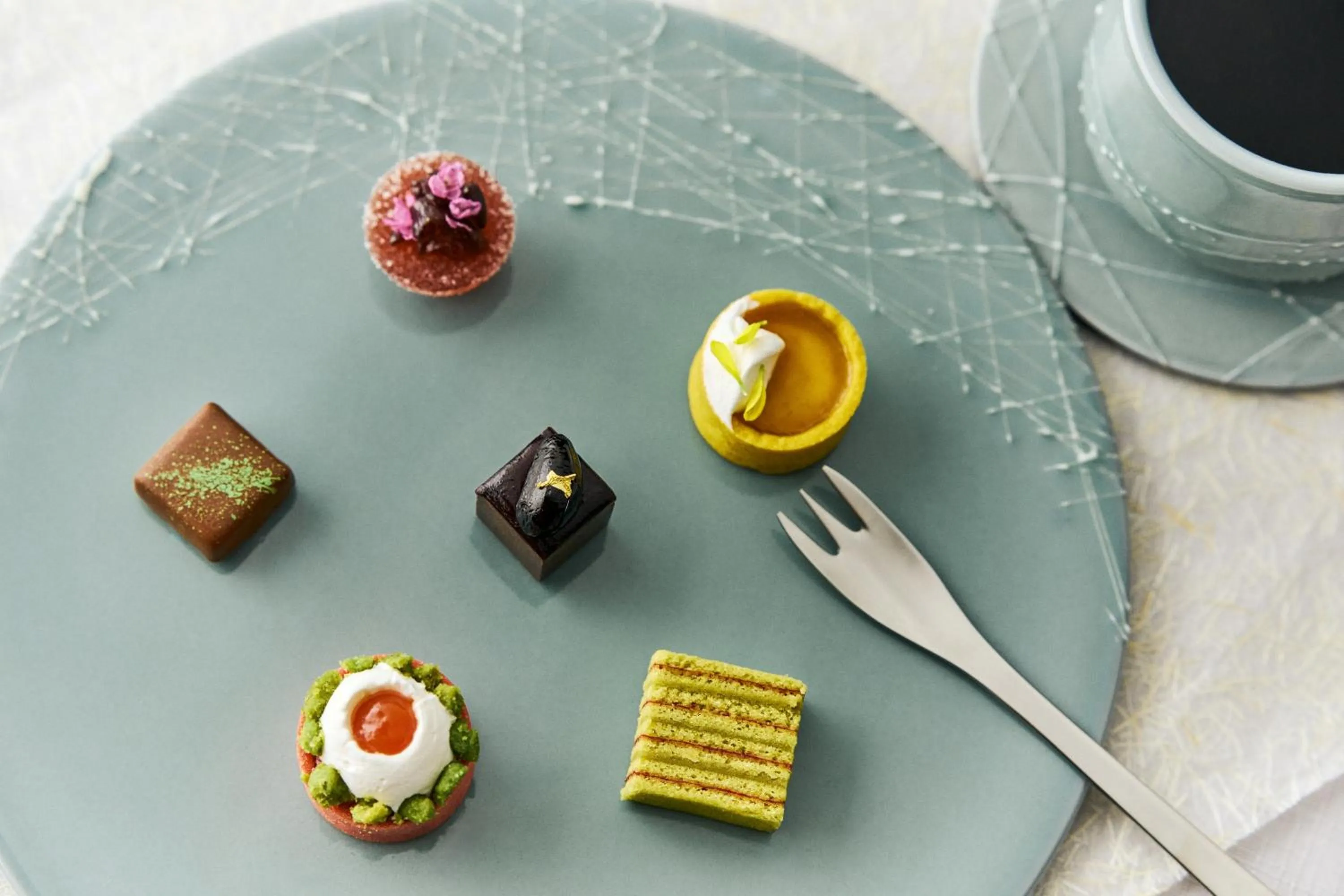 Food and drinks in OMO5 Kyoto Sanjo by Hoshino Resorts