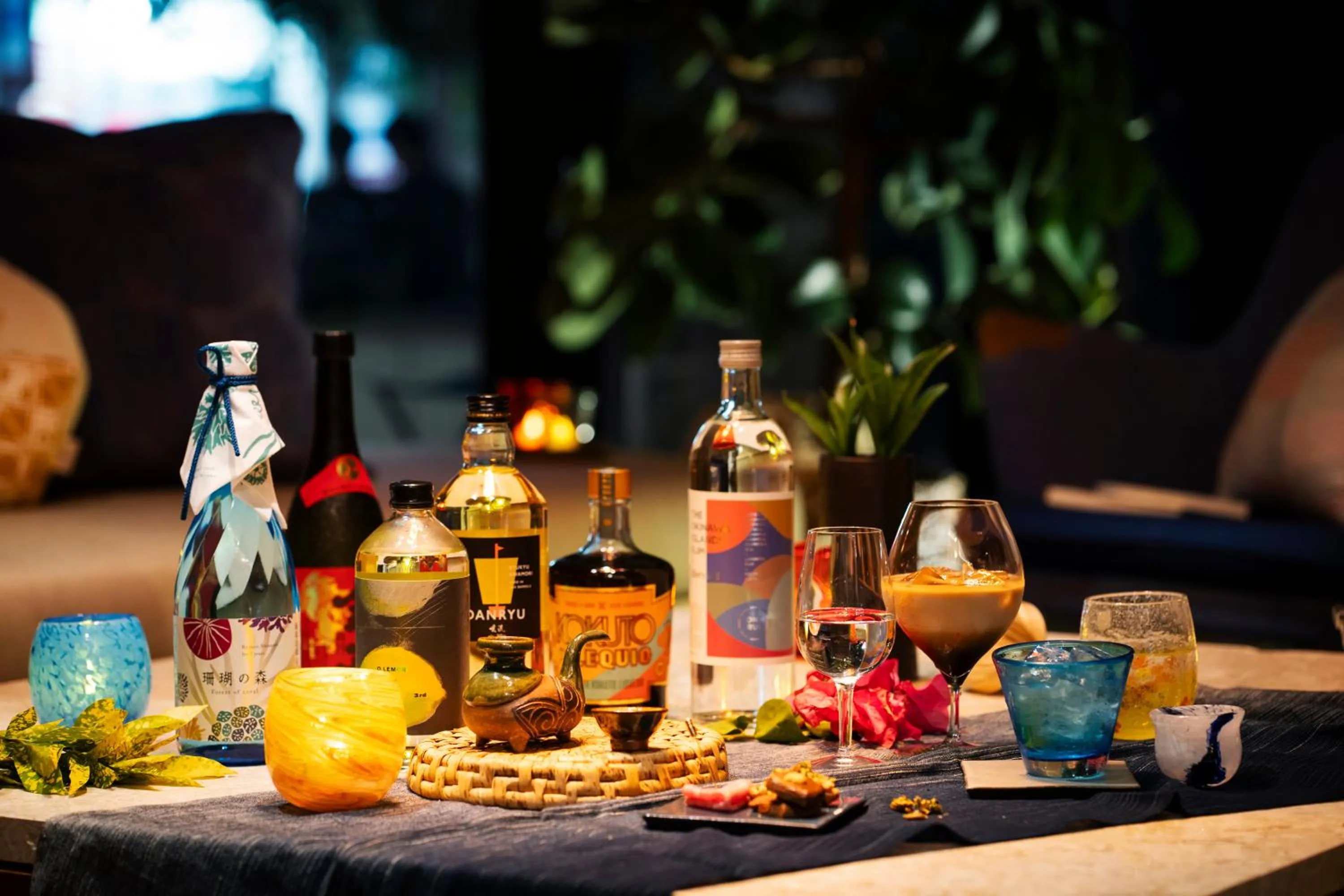 Lobby or reception in OMO5 Okinawa Naha by Hoshino Resorts