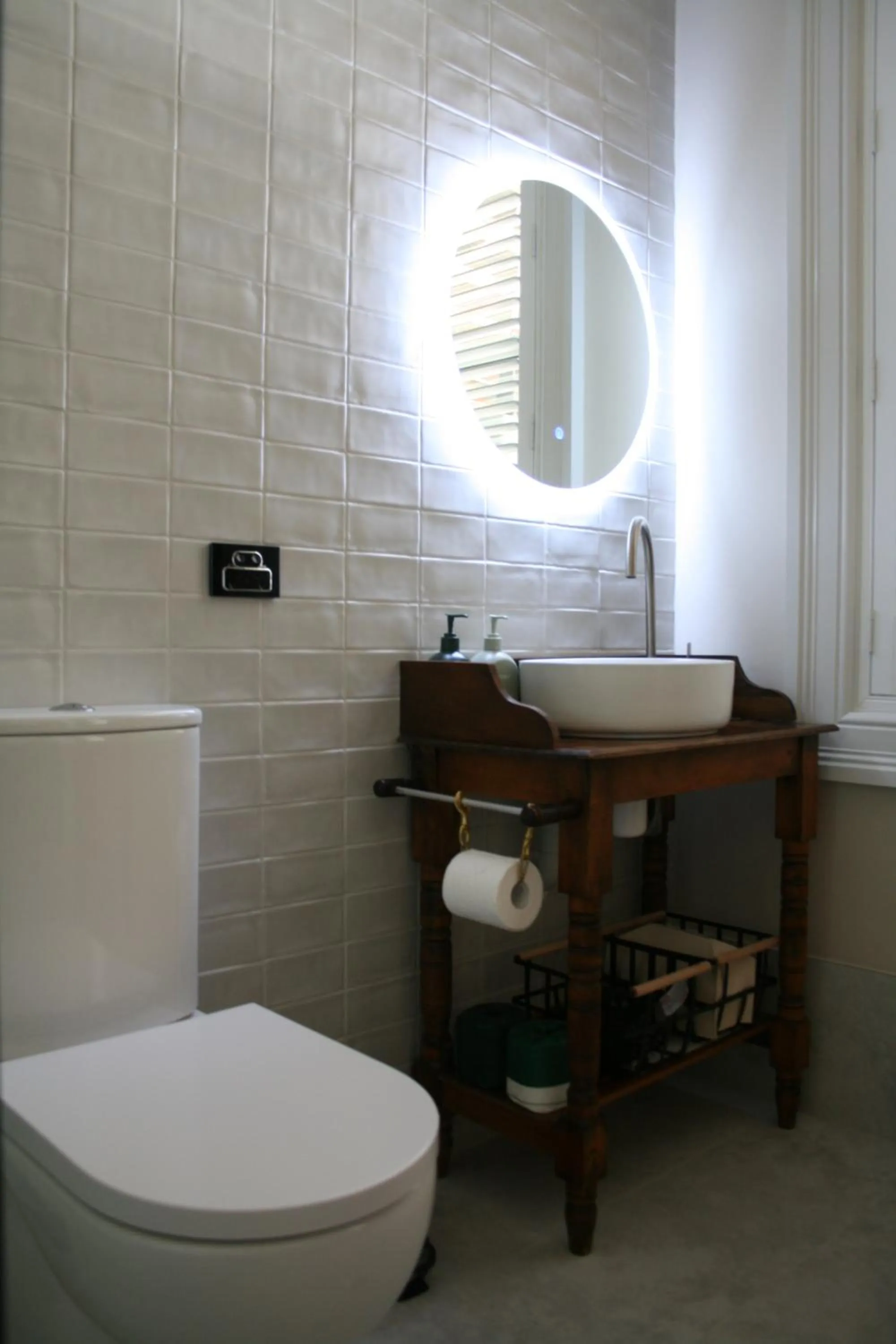 Bathroom in Oxford on Otho