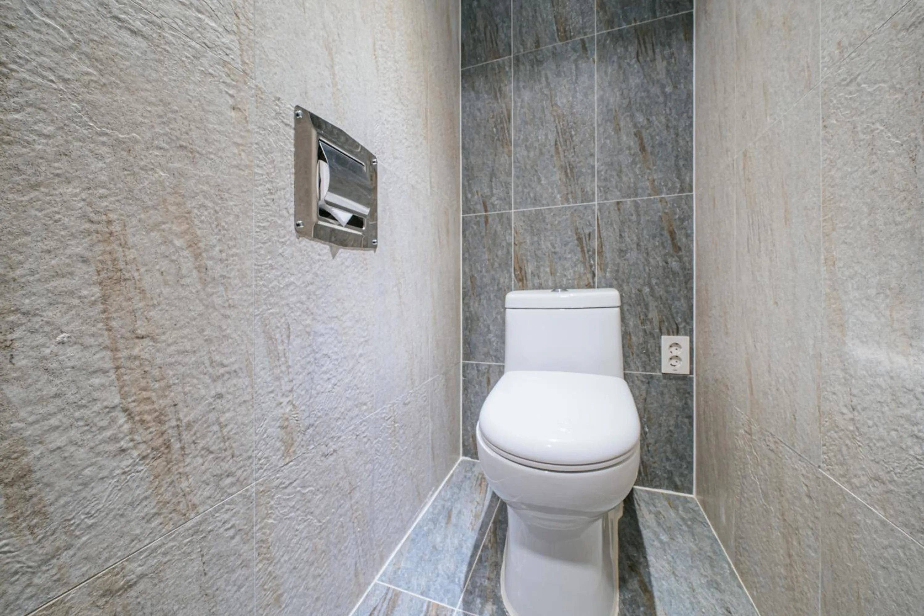 Bathroom in Hotel With City