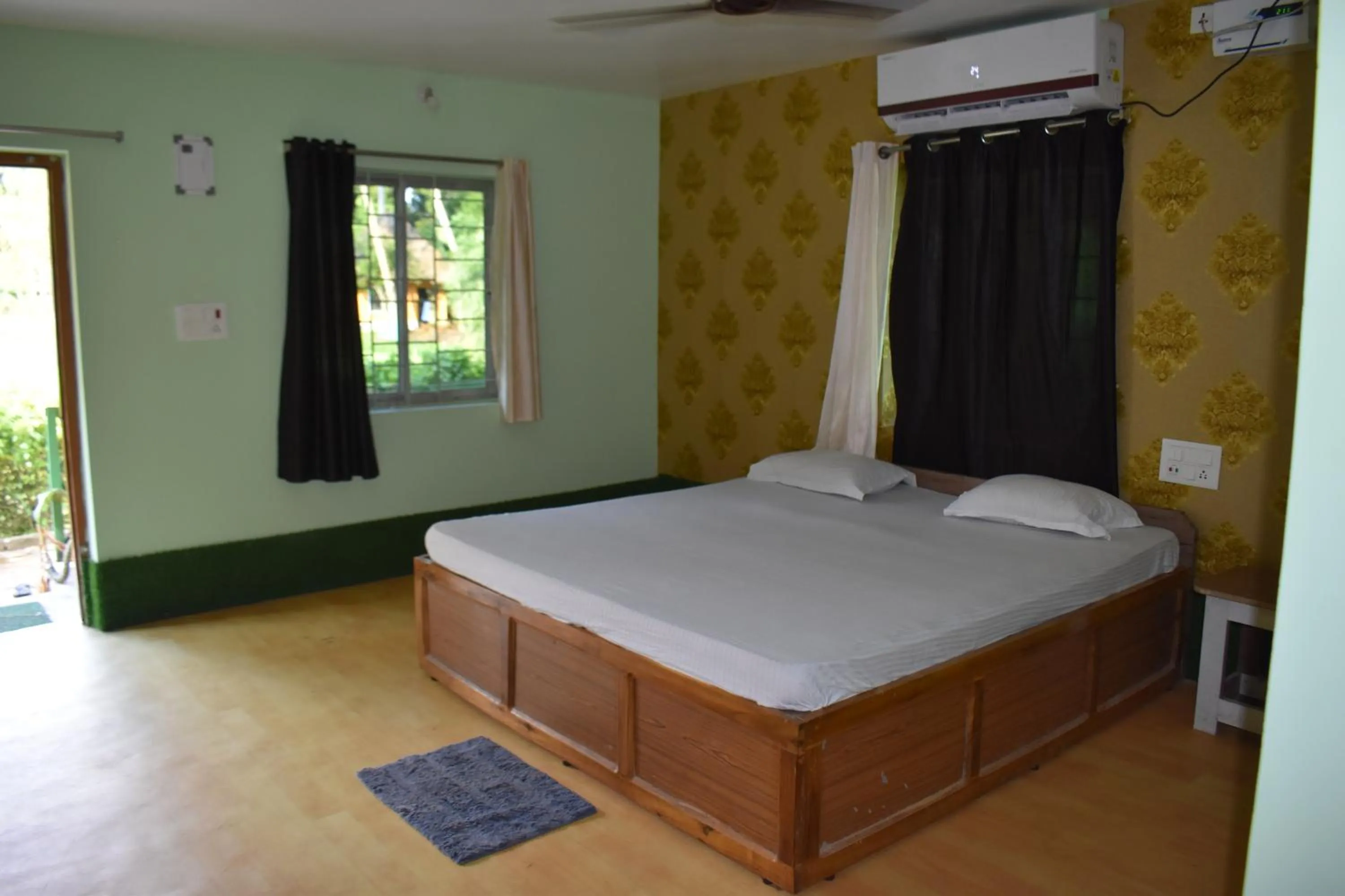 Bed in Kanikasundari Home Stay