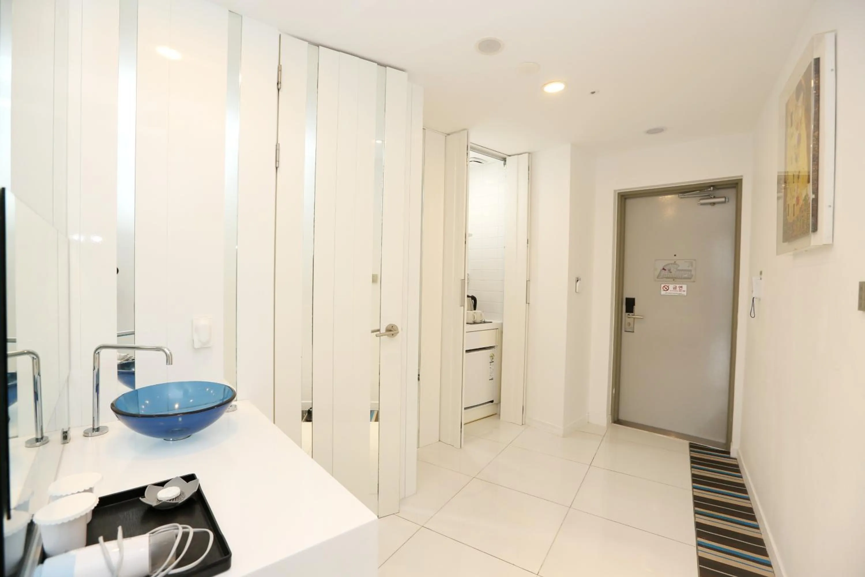 Toilet in Hamdeok Beach Stay Jeju