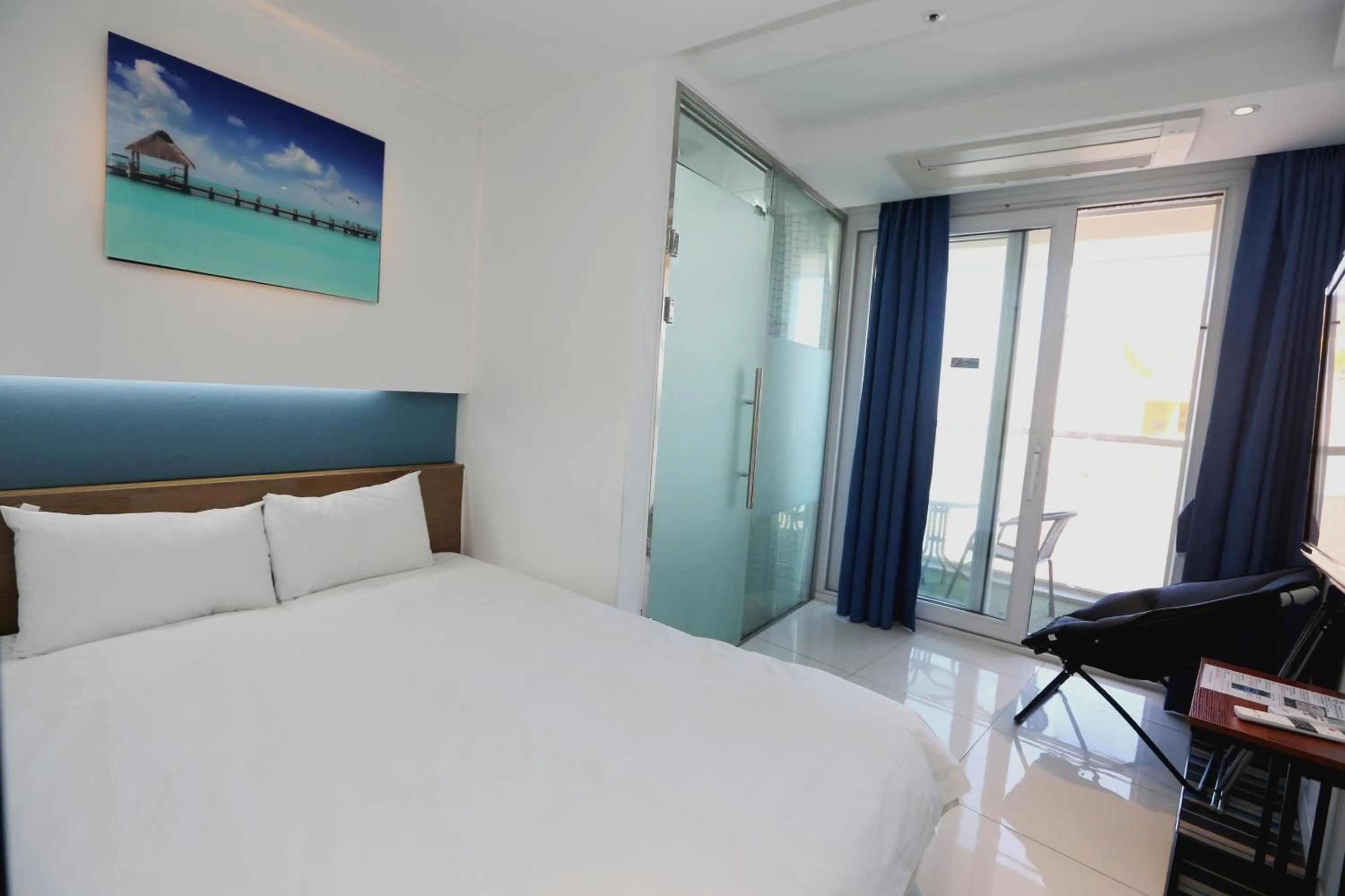 Bed in Hamdeok Beach Stay Jeju