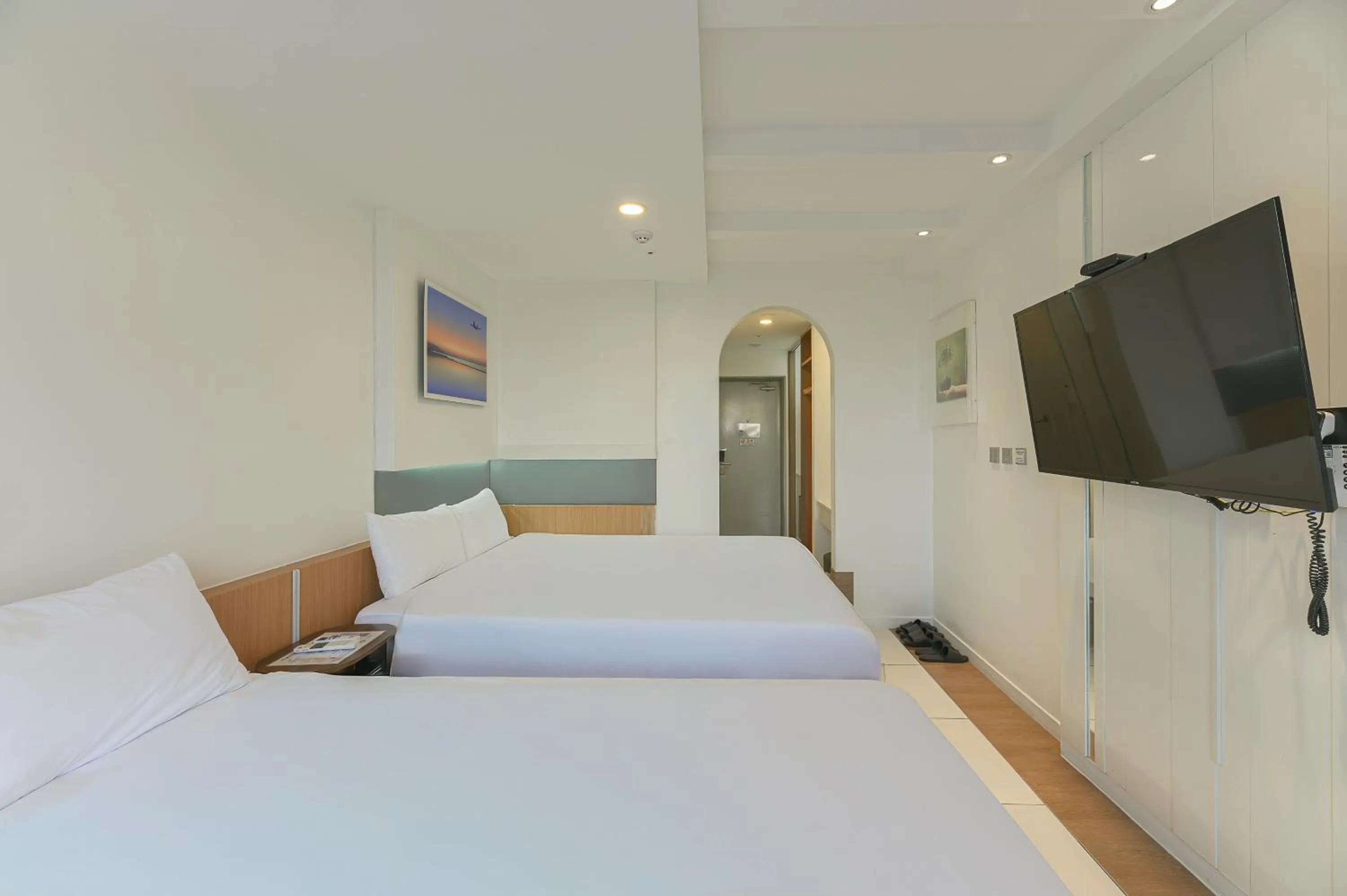 Bed in Hamdeok Beach Stay Jeju