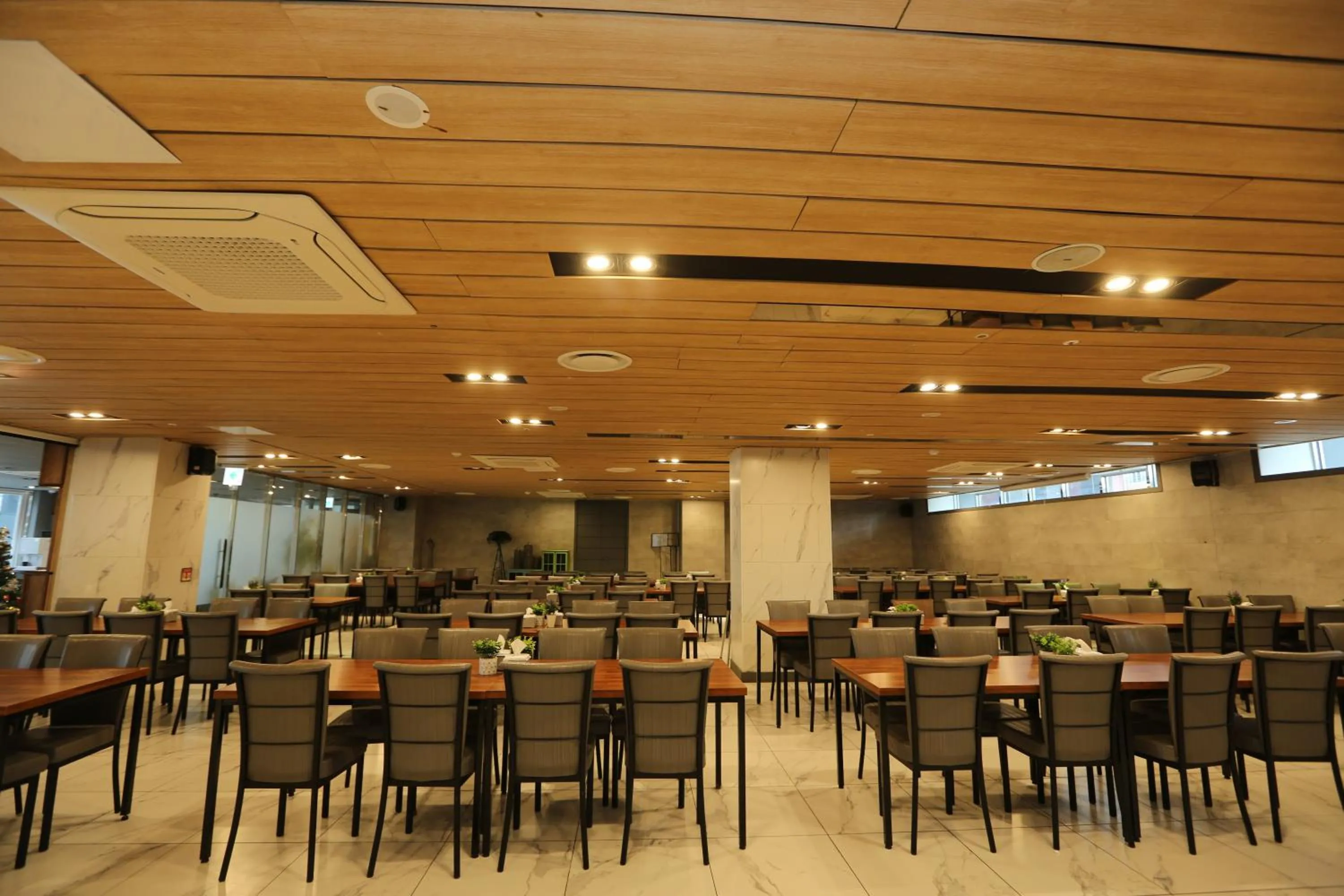 Restaurant/places to eat in Hamdeok Beach Stay Jeju