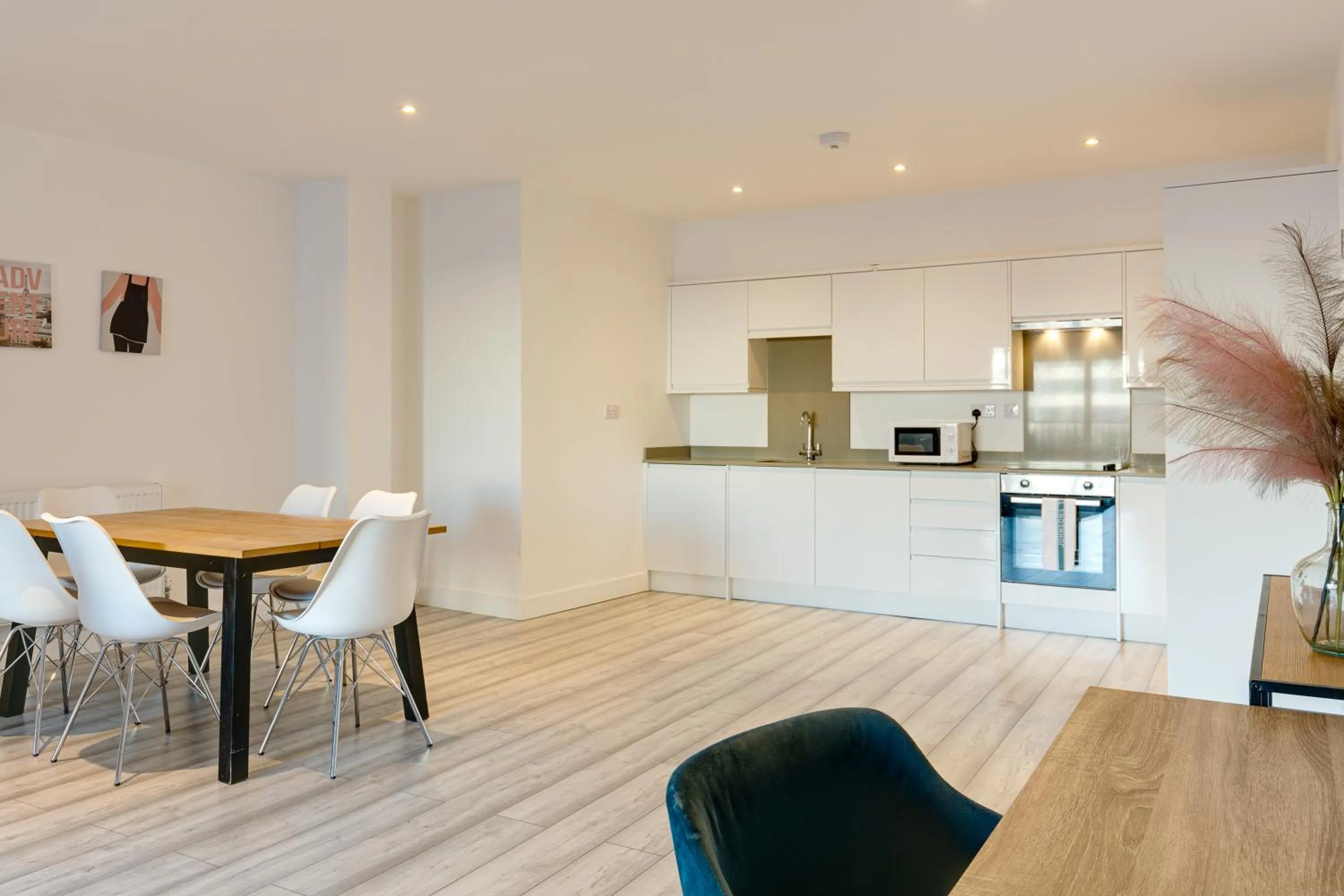 Kitchen or kitchenette in Charles Hope London Hounslow