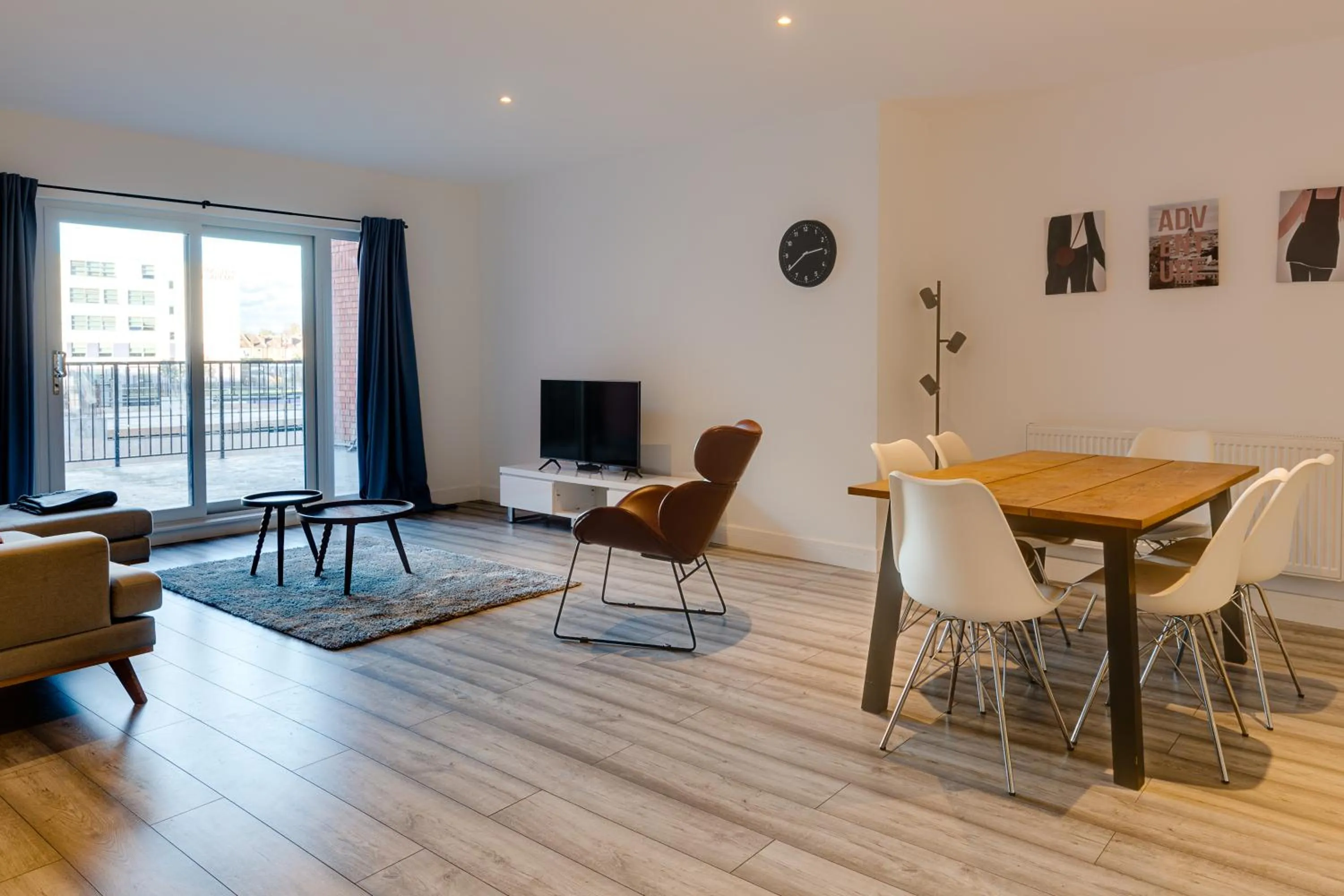 TV and multimedia in Charles Hope London Hounslow