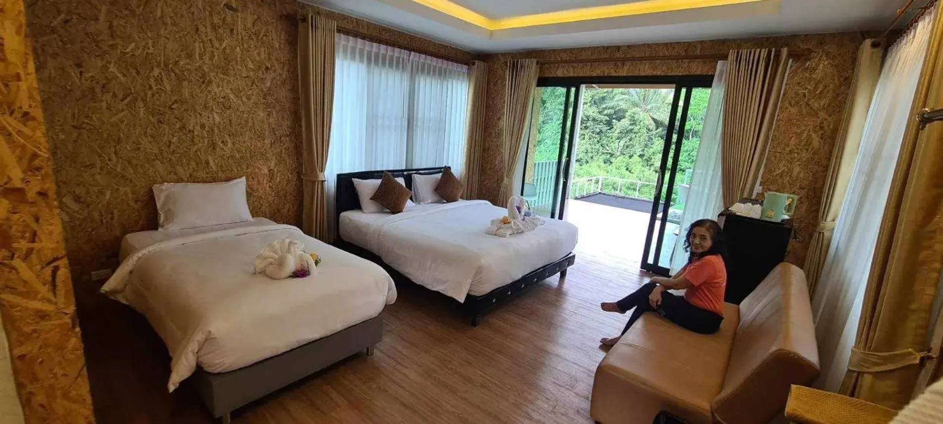 Triple Room with Mountain View in Phu Siab Mhok@KhaoSok Triple Room with Mountain View in Phu Siab Mhok@KhaoSok