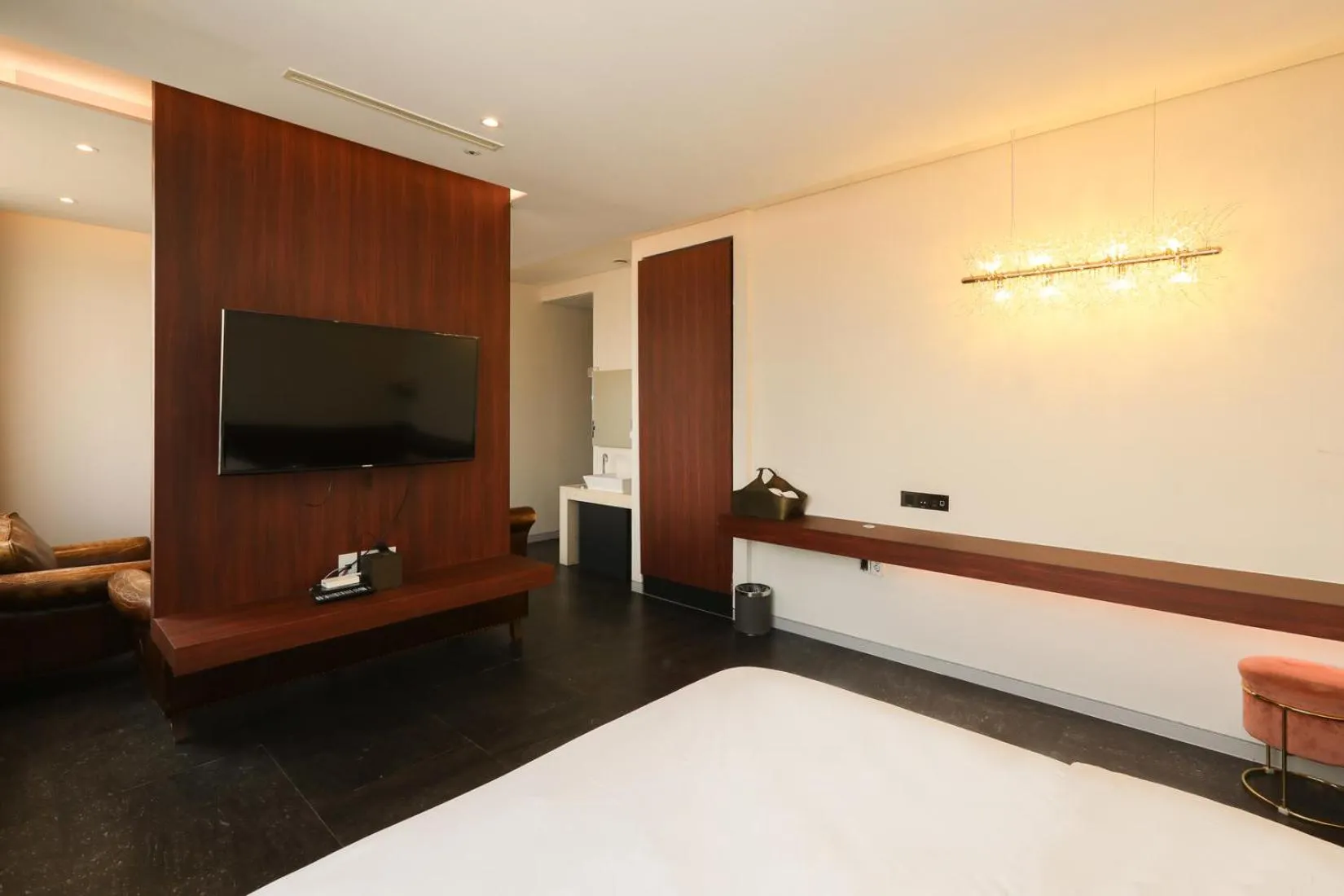 Bed in Hotel The Designers Hongdae