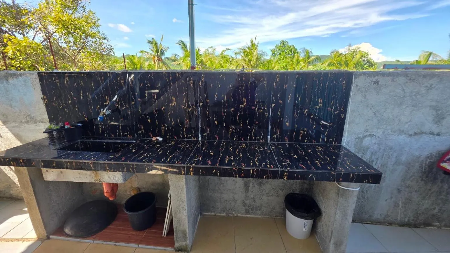 Communal kitchen in Villa Juan y Exequiela