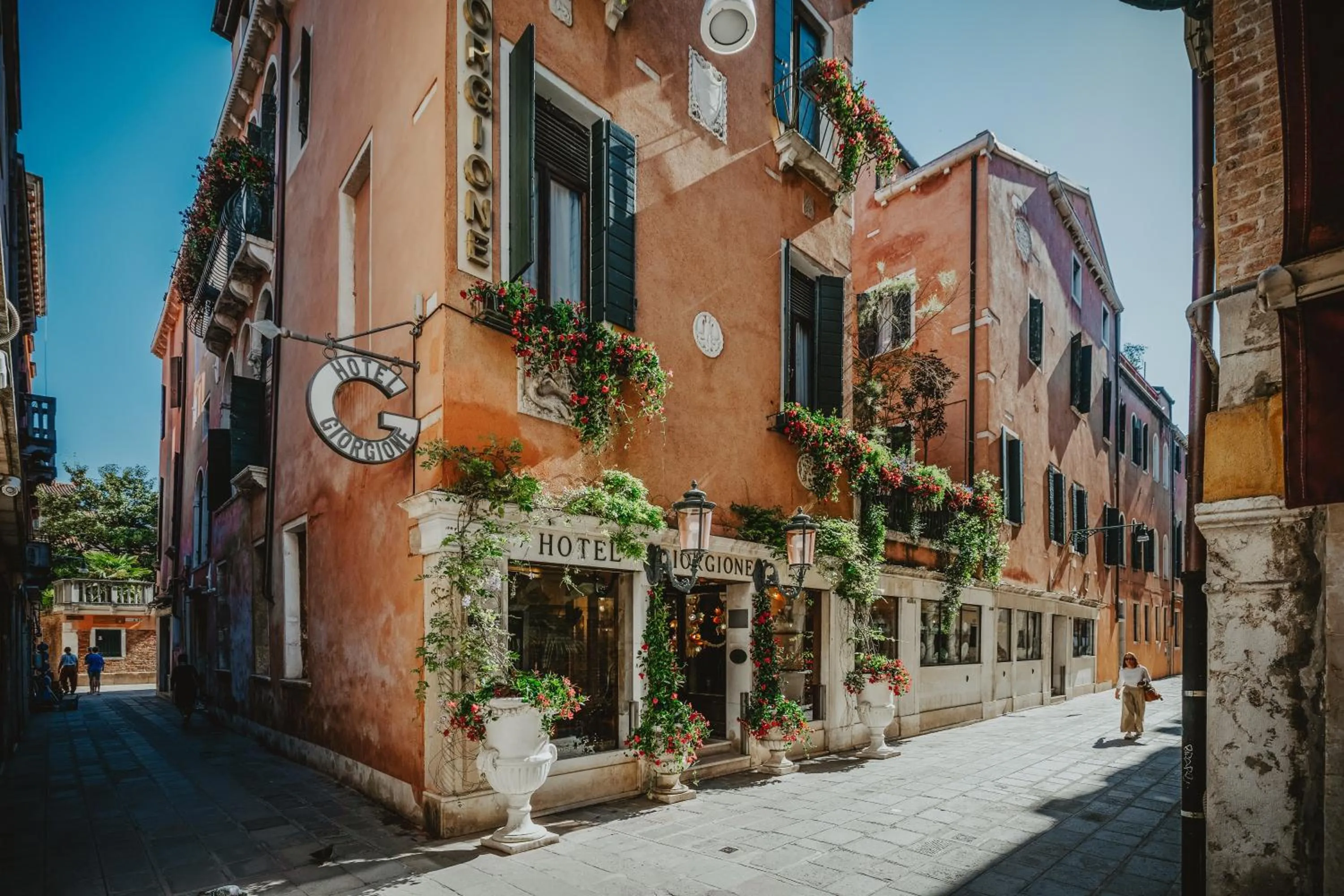 Facade/entrance in Hotel Giorgione