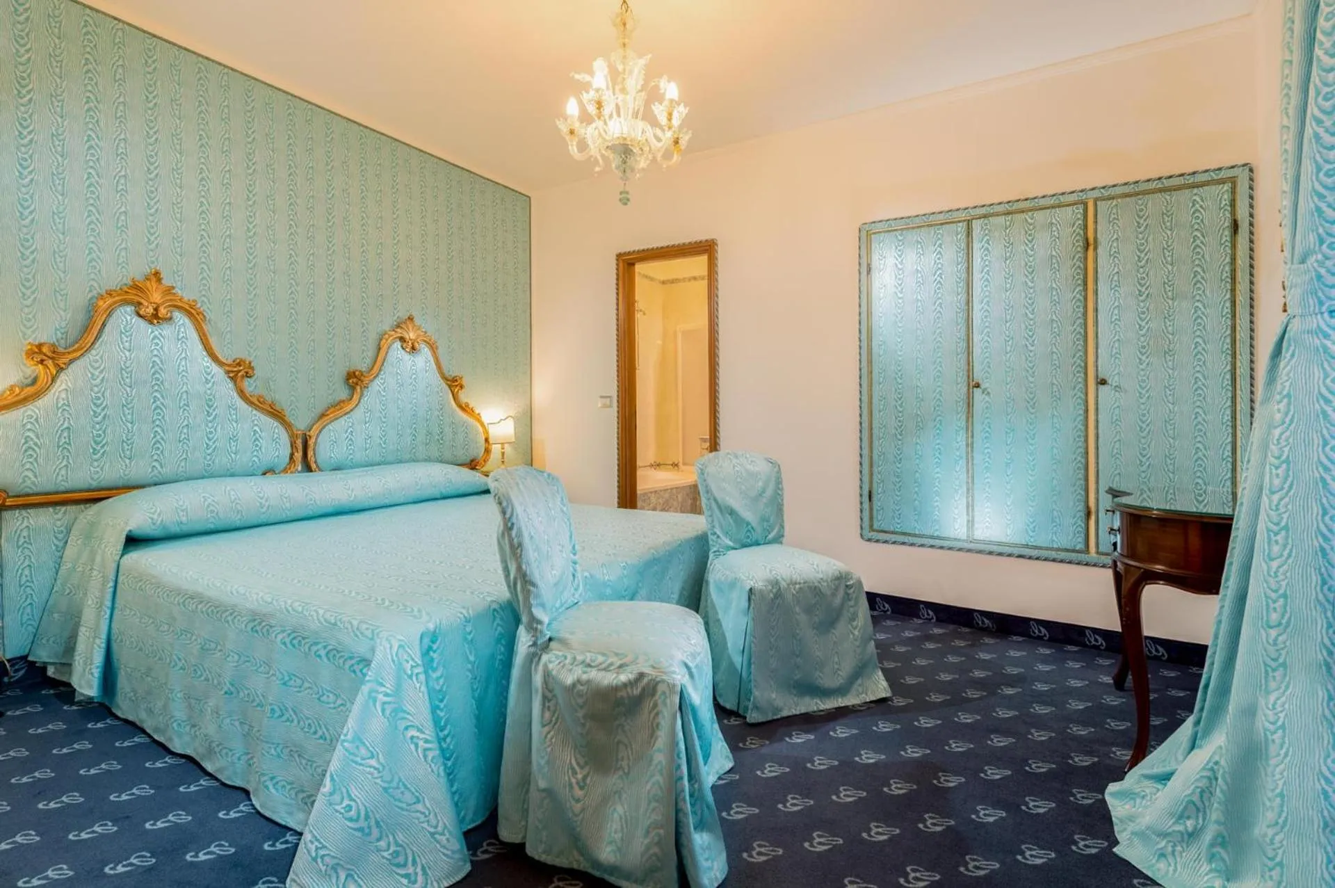 Bedroom, Bed in Hotel Giorgione