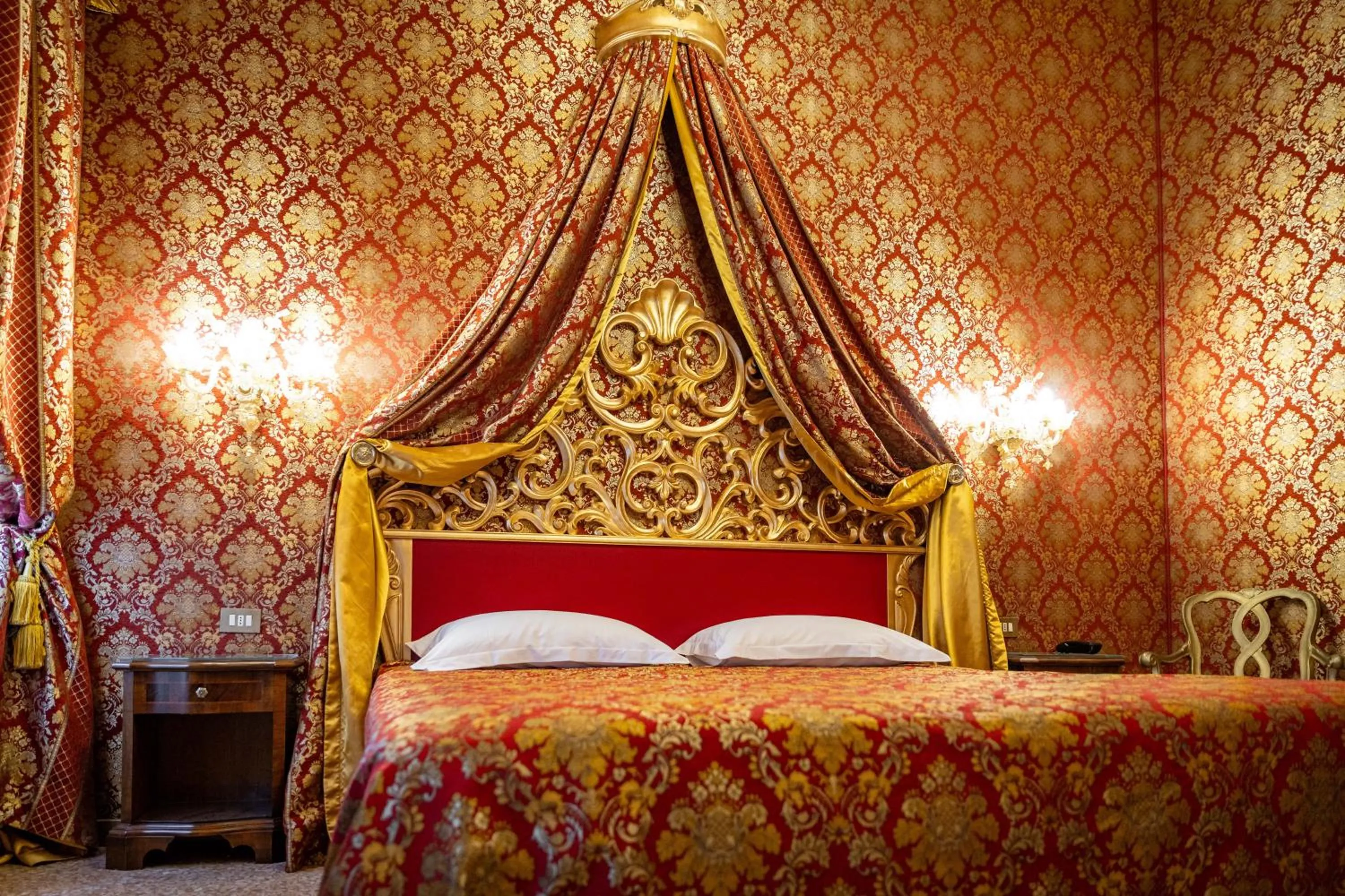 Bedroom, Bed in Hotel Giorgione