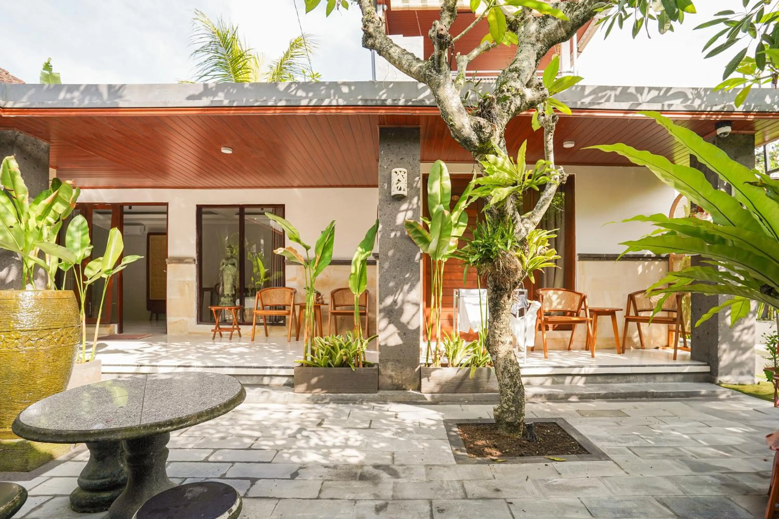 Property building in Made Arsa Homestay