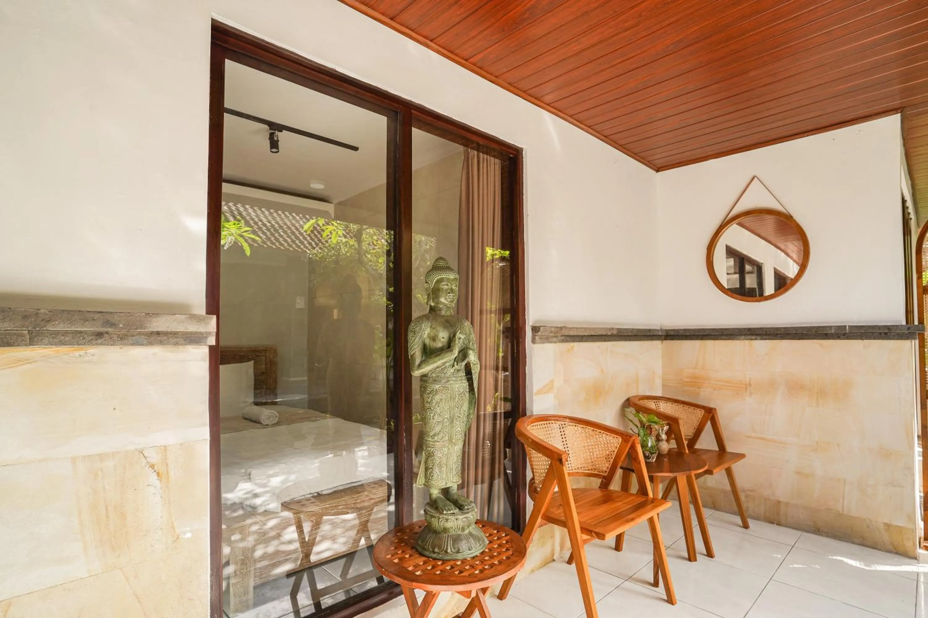 Seating area in Made Arsa Homestay