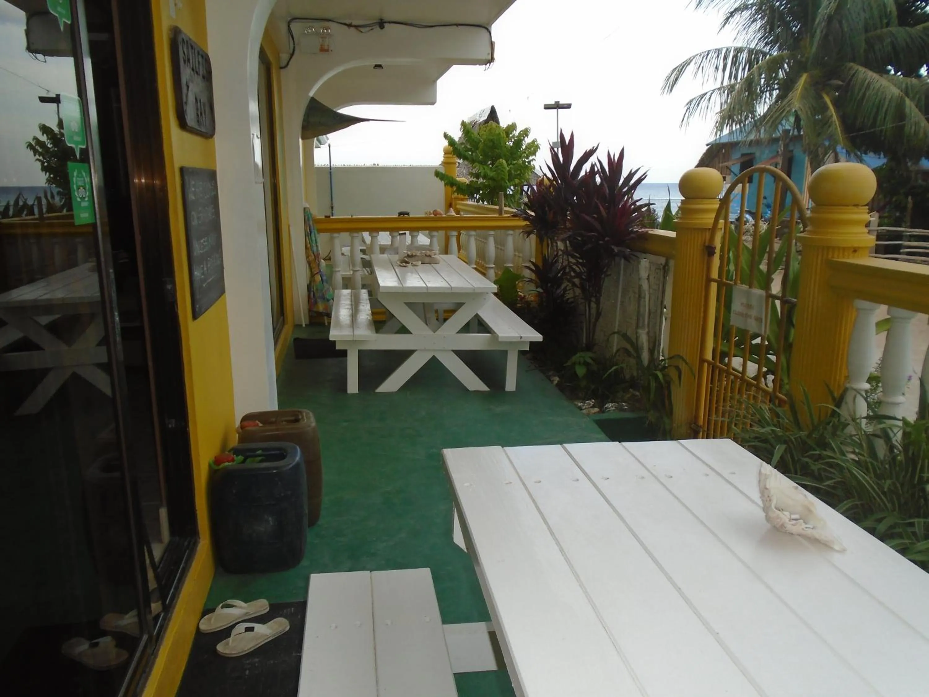 Restaurant/places to eat in Sailfishbay Surf And Big Game Fishing Lodge