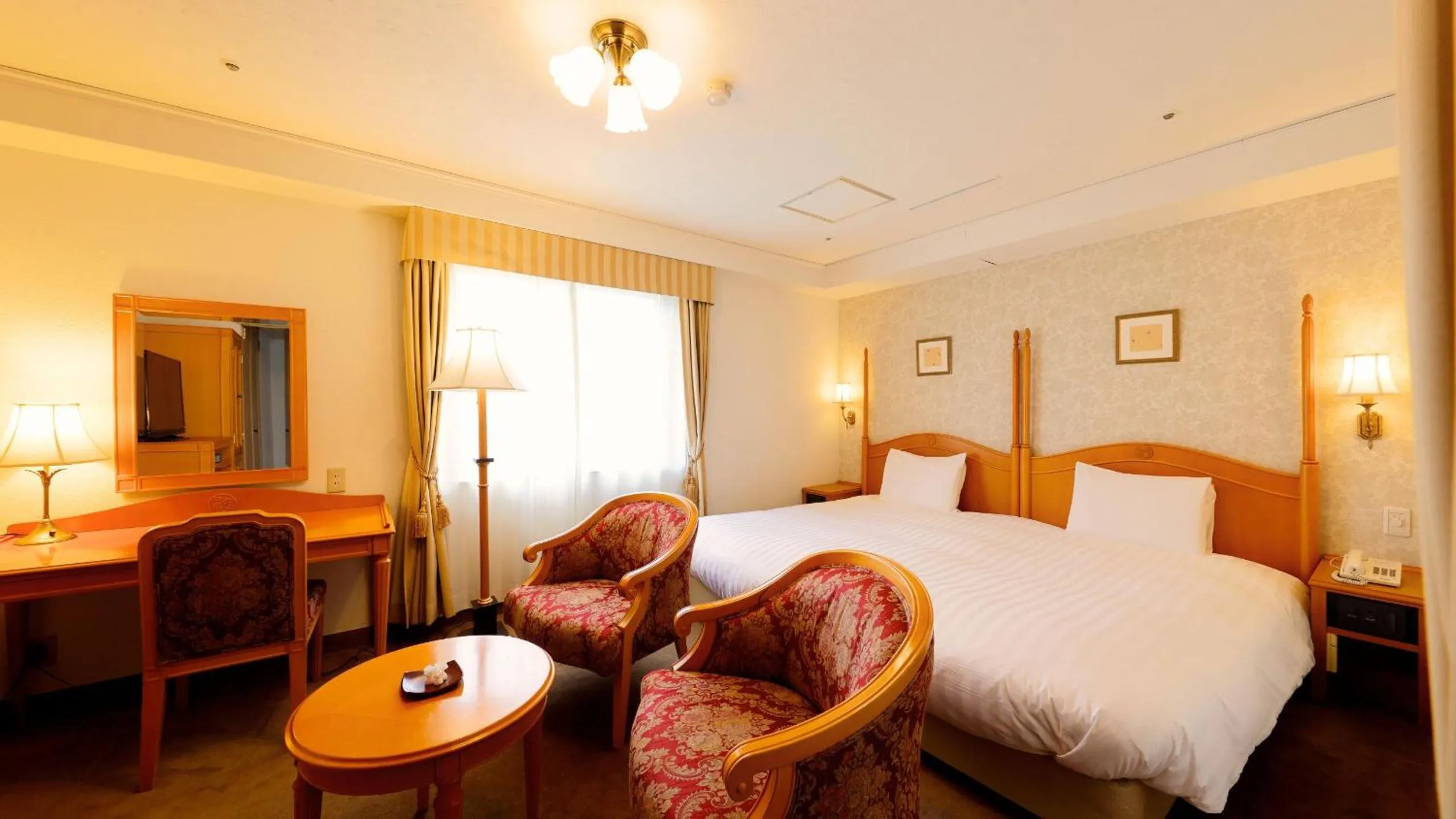 Kanazawa Hakuchoro Hotel Sanraku -Natural Hot Spring-