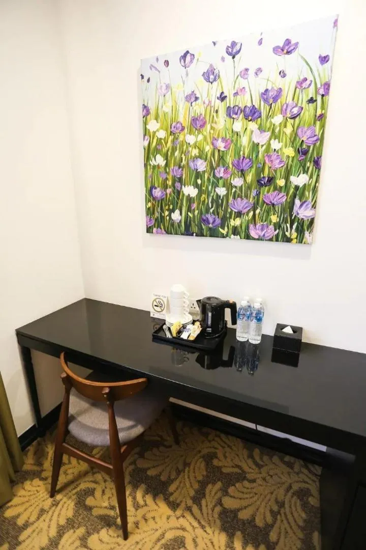 Coffee/tea facilities in HAKO HOTEL JBCC