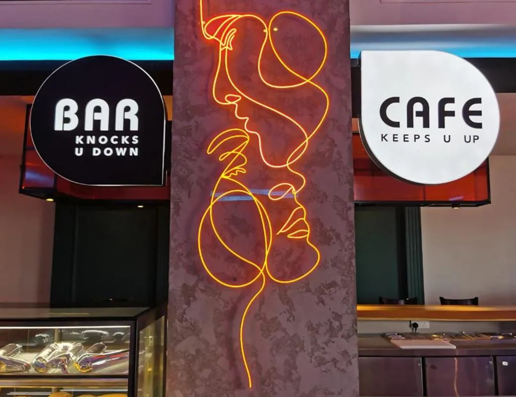 Lounge or bar in HAKO HOTEL JBCC