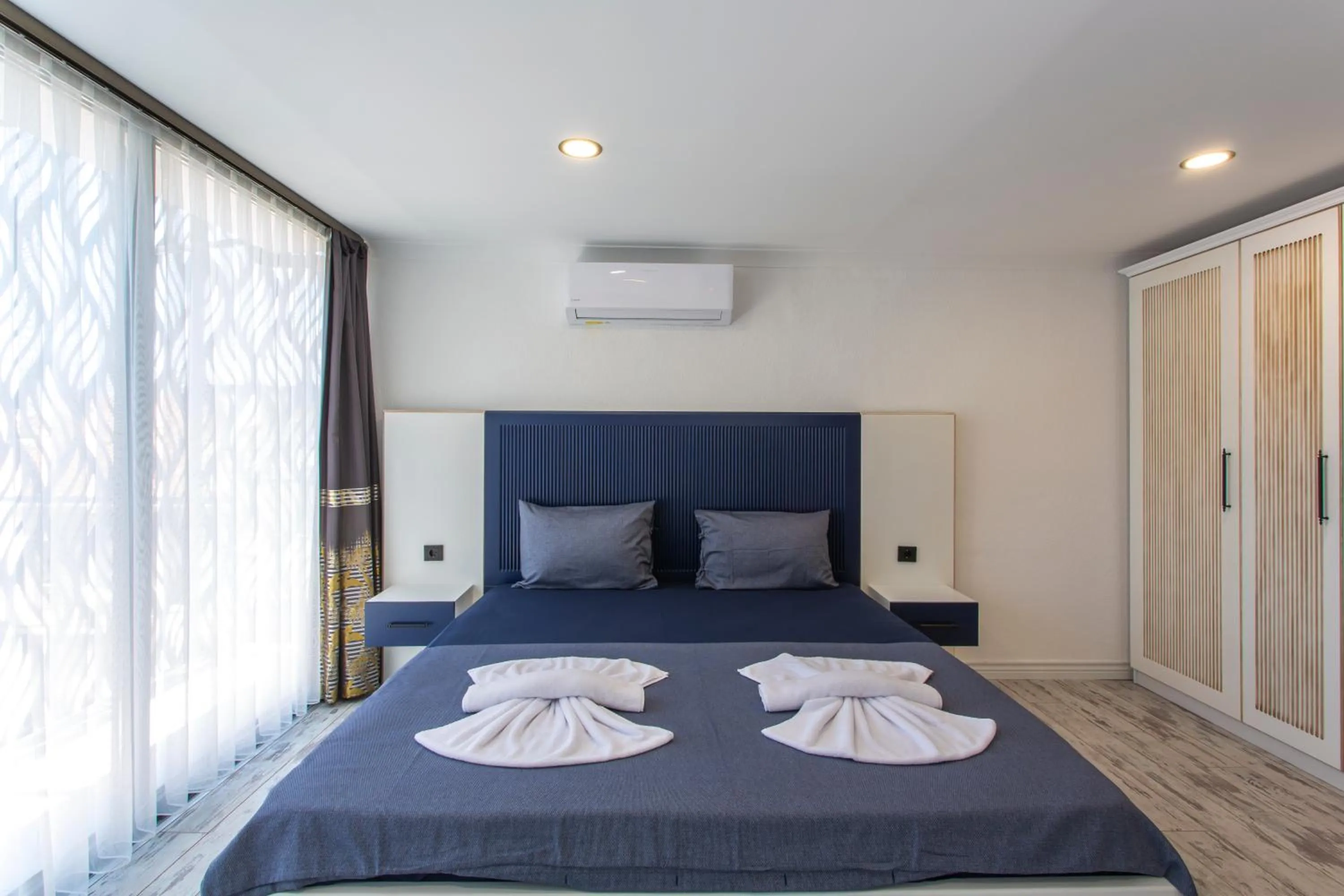 Bed in Angel Residence